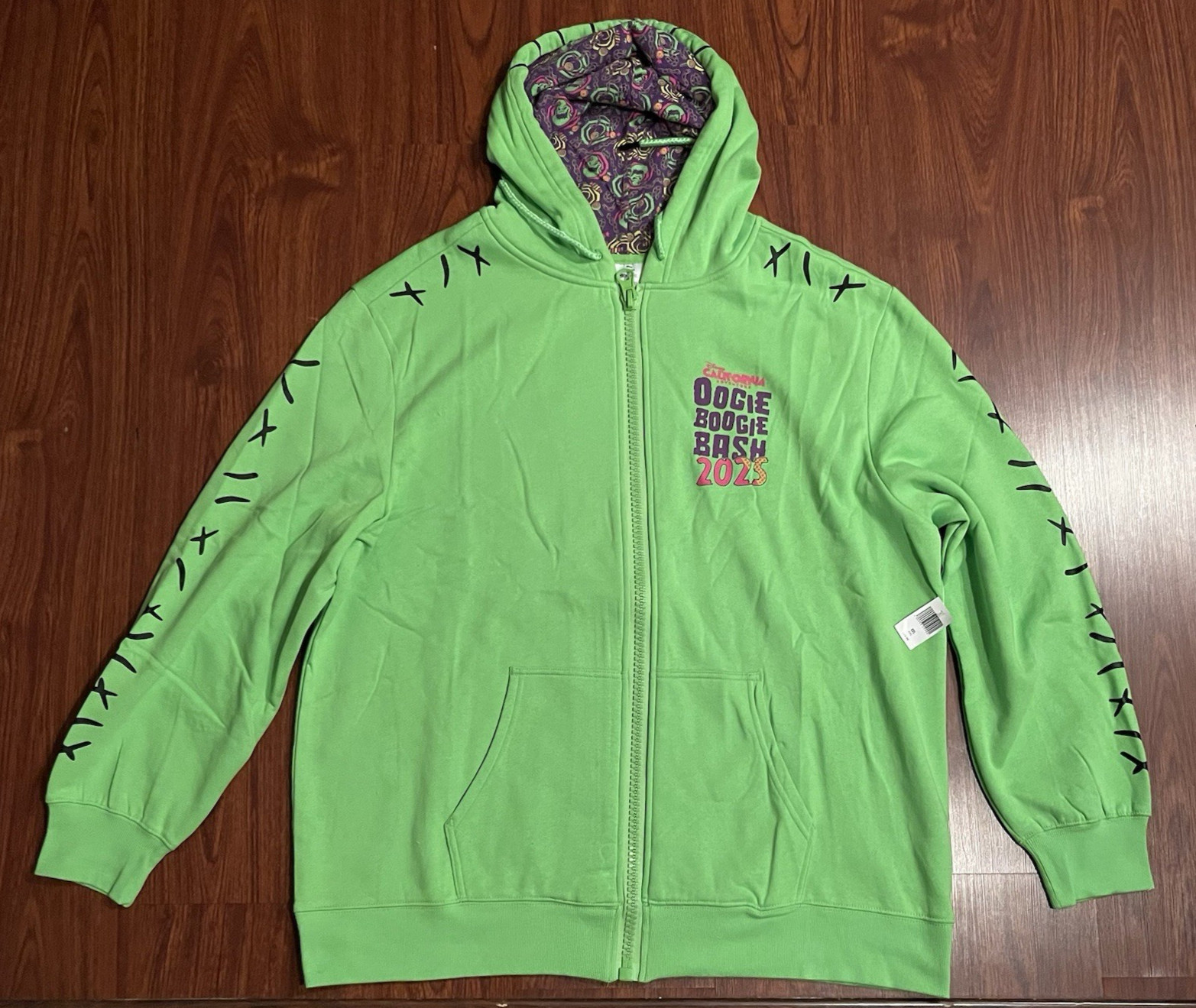 Disneyland California Adventure 2025 Zip Up Oogie Boogie Bash Hoodie XXLARGE NWT Disneyland California Adventure 2025 Zip Up Oogie Boogie Bash Hoodie XXLARGE NWT