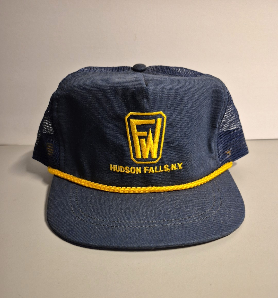 Vintage Farmers Warehouse FW Rope Front Trucker Hat Hudson Falls NY Unworn Mesh