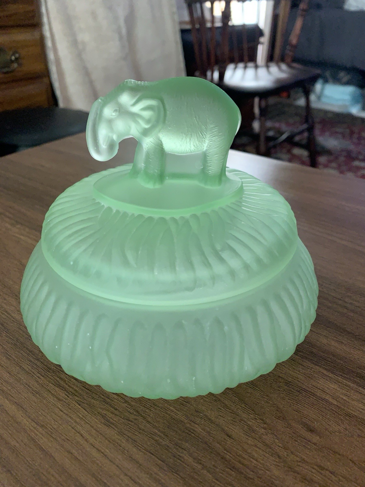 Art Deco POWDER JAR - Satin Green Glass - Elephant Finial Lid Art Deco POWDER JAR - Satin Green Glass - Elephant Finial Lid