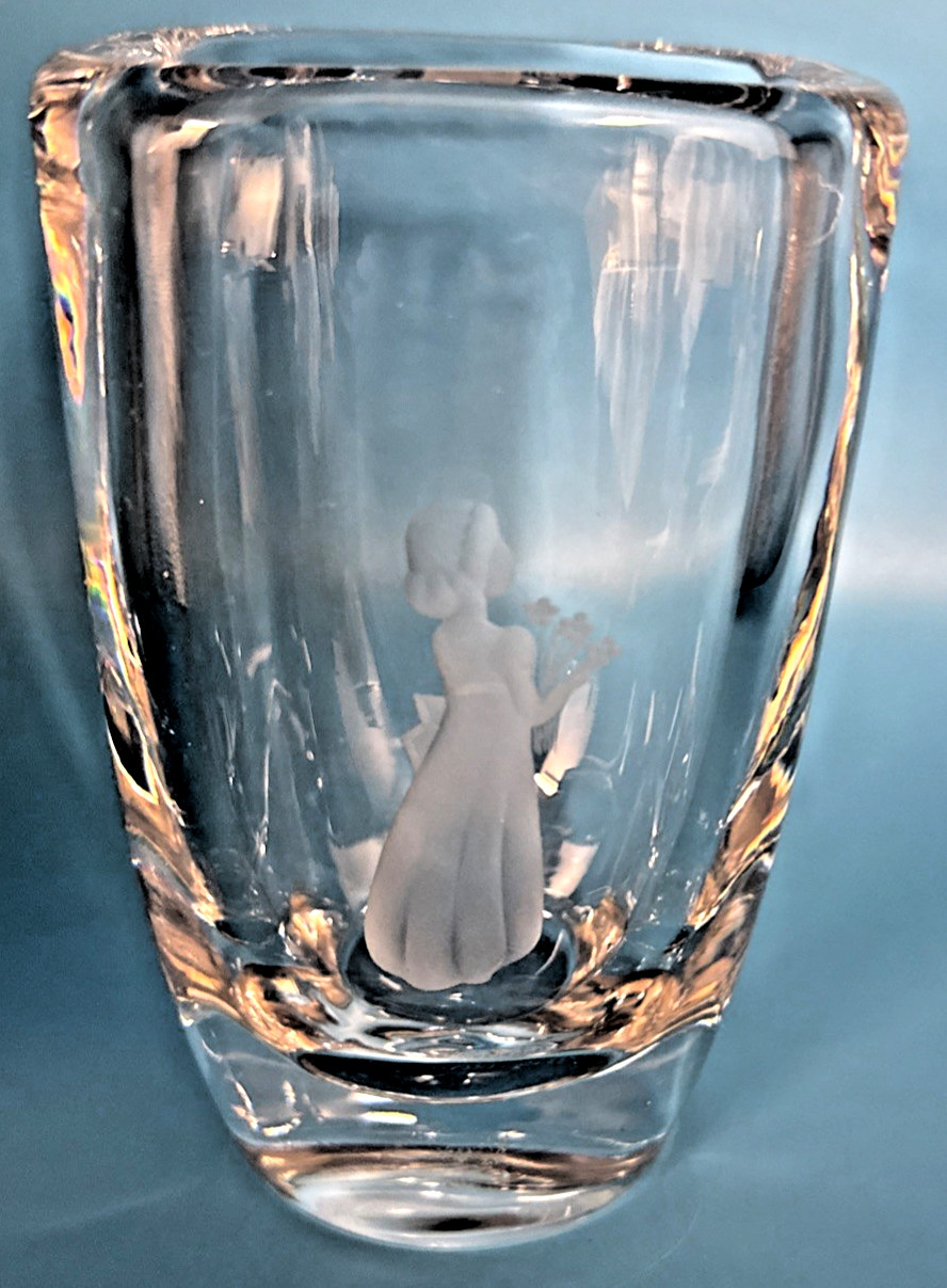 Orrefors Crystal Vase Etched Girl numbered Sven Palmquist Rare VTG 5.5 Orrefors Crystal Vase Etched Girl numbered Sven Palmquist Rare VTG 5.5