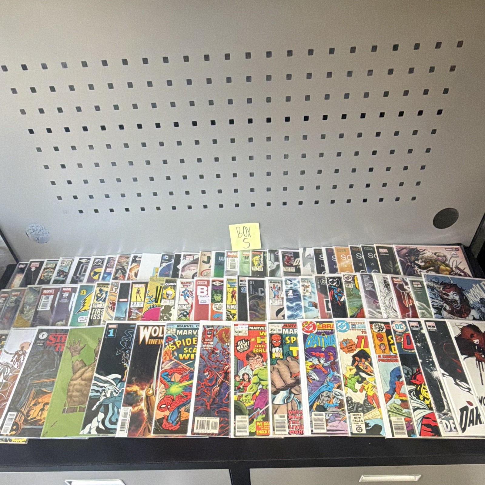 Marvel Comics comic book lot single issues Spider-Man Batman Daredevil Hulk Marvel Comics comic book lot single issues Spider-Man Batman Daredevil Hulk