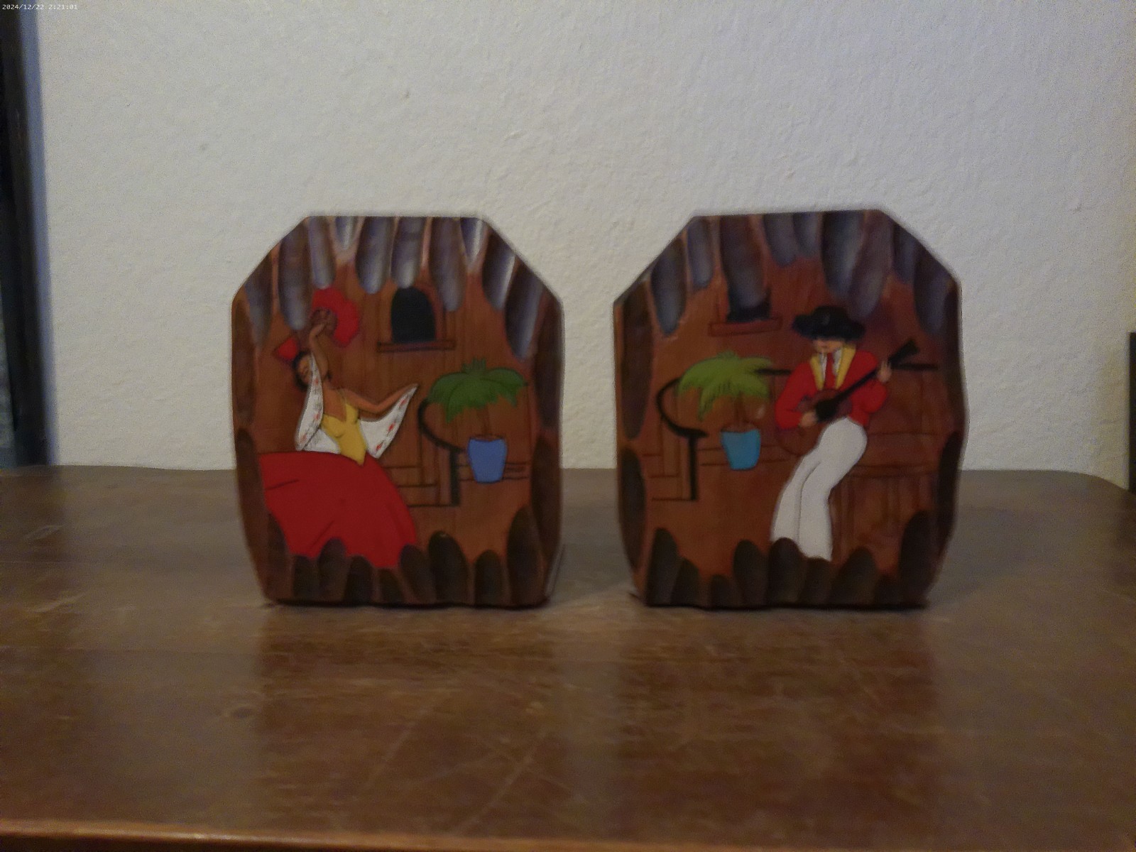 Vintage Collectible Mexican Folk Art Wood Carved Hand Painted Bookends by Chico Vintage Collectible Mexican Folk Art Wood Carved Hand Painted Bookends by Chico