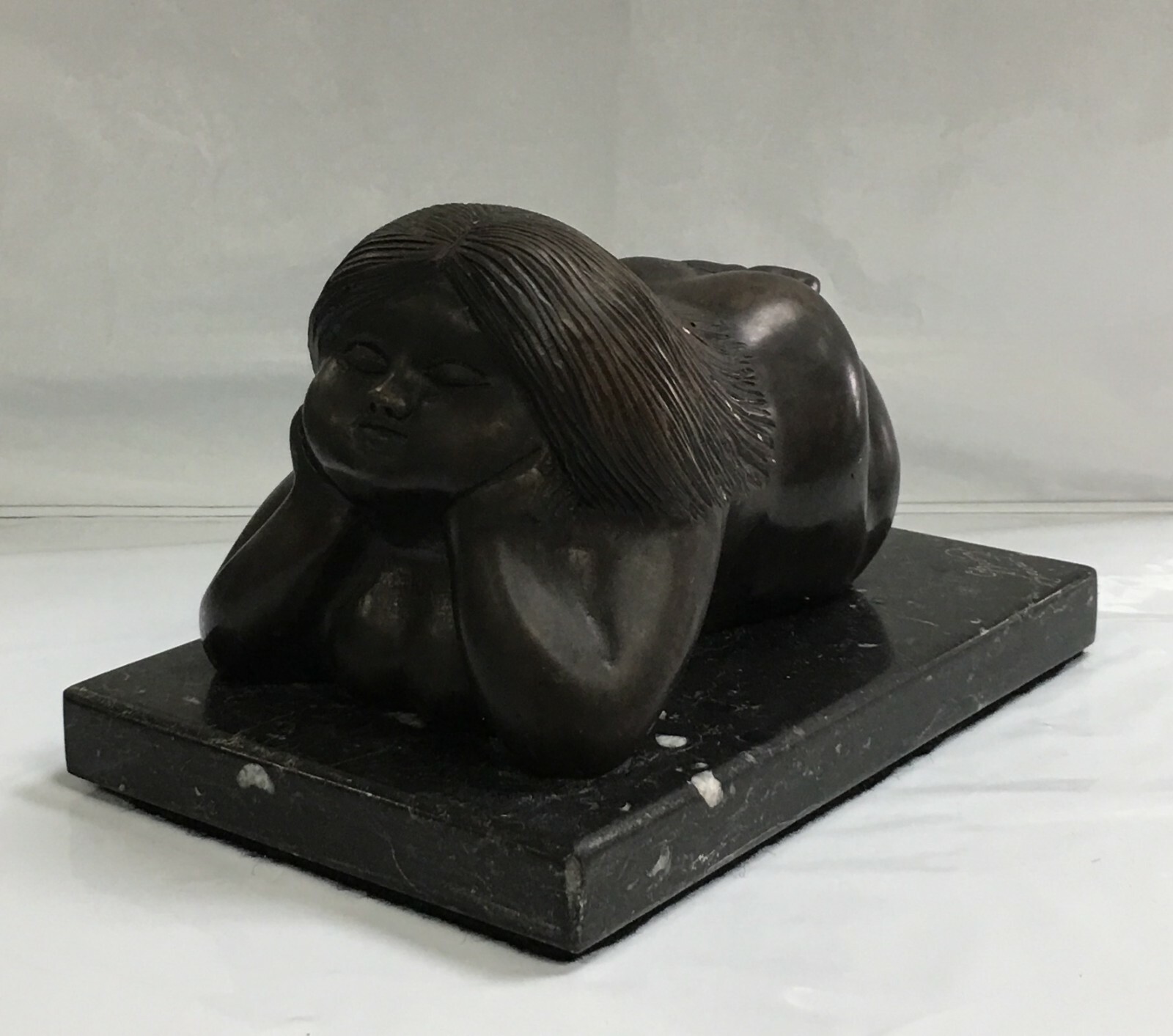 Vtg Fernando Botero Style Bronze Dreaming Girl Figurine on the Marble Base