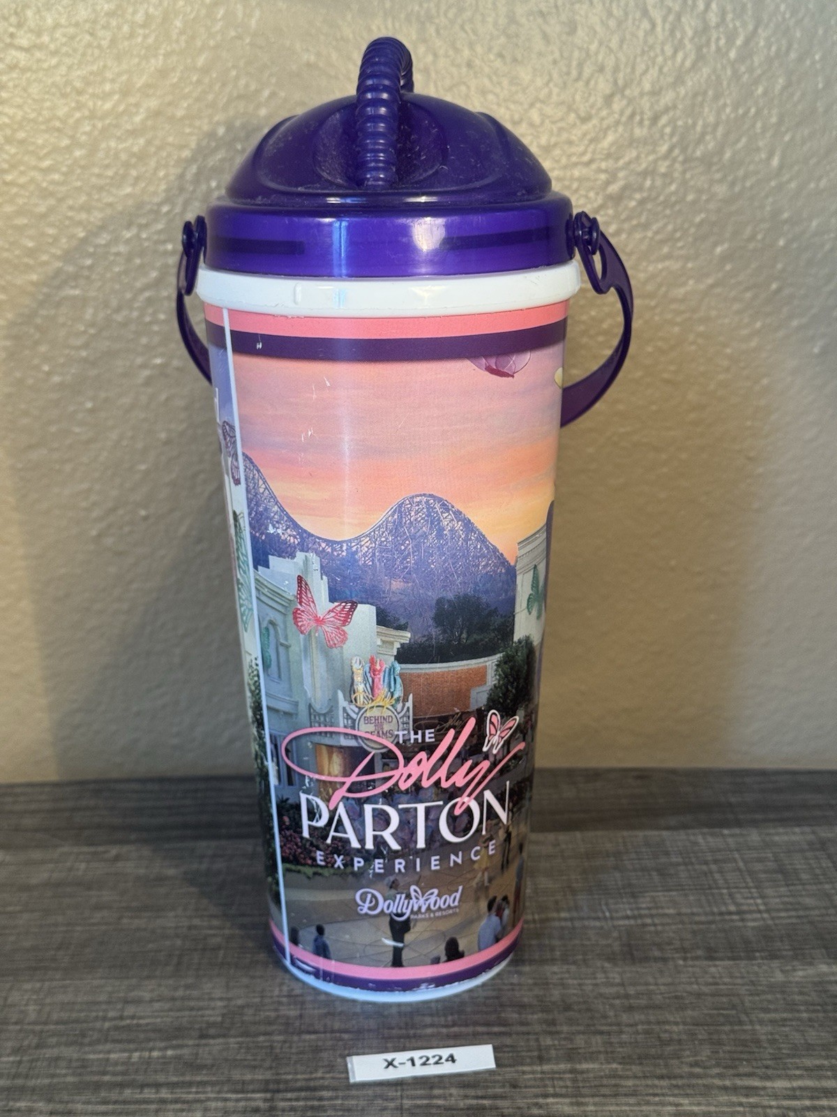 Dollywood Dolly Parton Experience Souvenir Drink Cooler Jug Whirley OBO X-1224