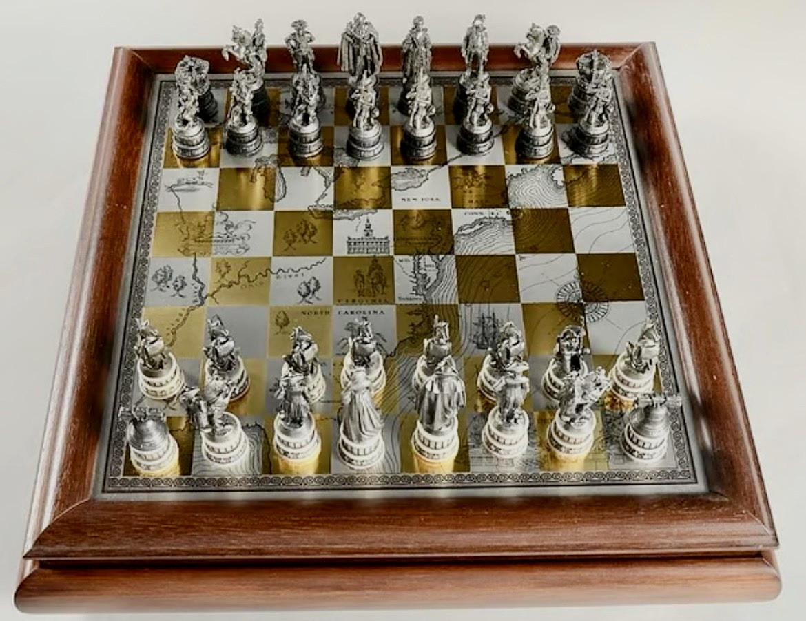 Franklin Mint 24k Revolutionary War Chess Set Freedoms Foundation Valley Forge