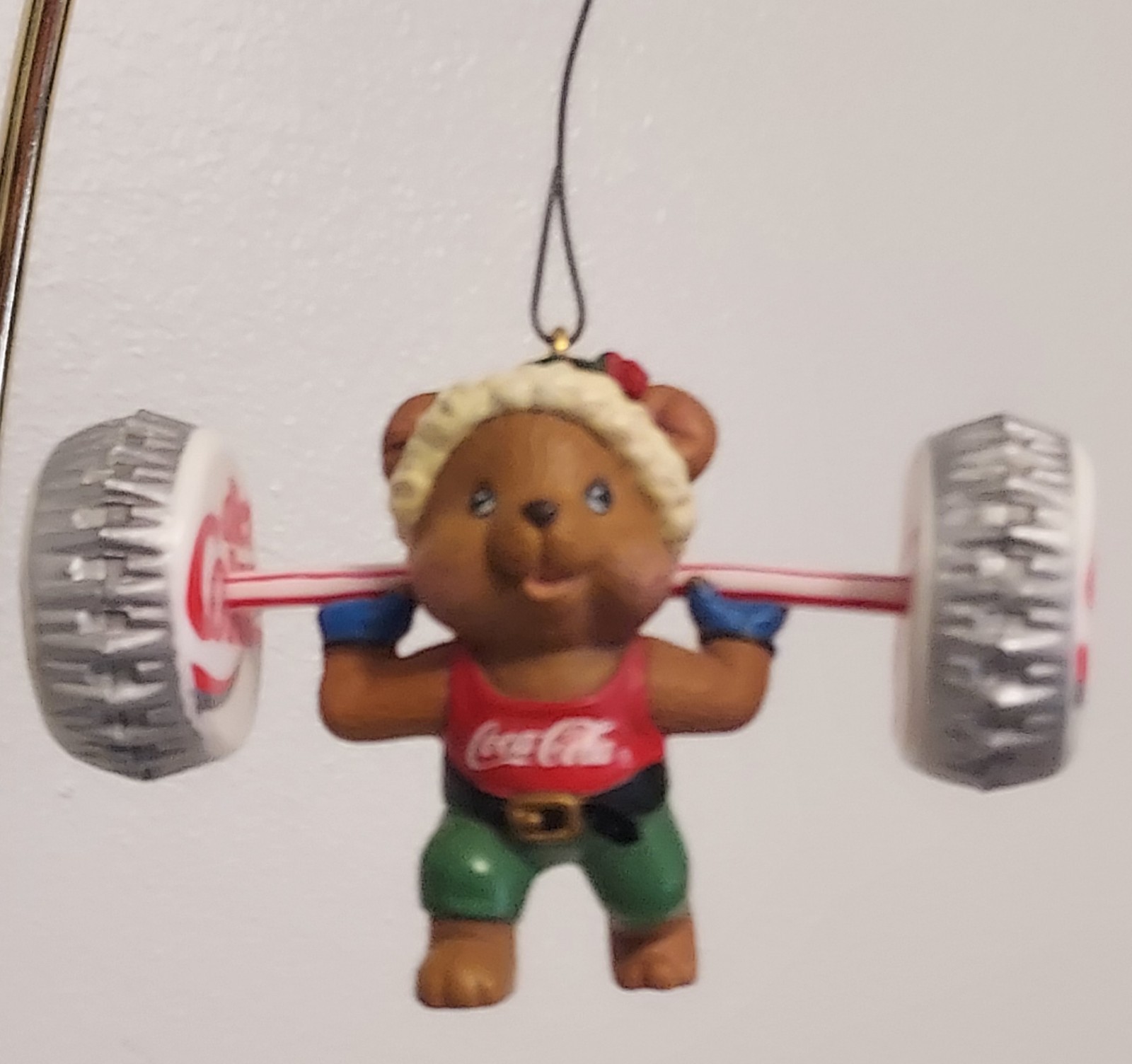 1993 Enesco Coca-Cola Ornament Can\'t Weight For The Holidays Bear Diet Coke CIB 1993 Enesco Coca-Cola Ornament Can\'t Weight For The Holidays Bear Diet Coke CIB