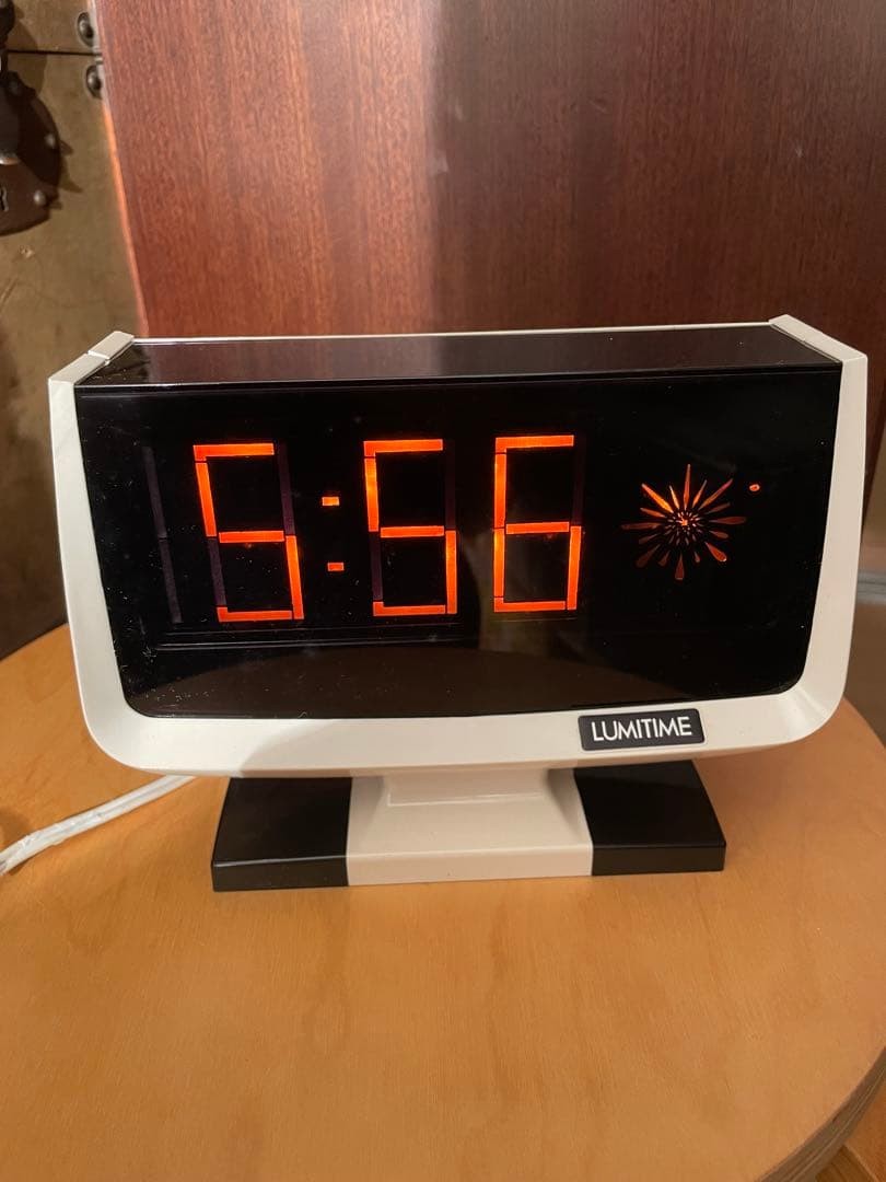 LUMITIME KT-10B Space Age Digital Clock Unused Deadstock w/Box from JAPAN