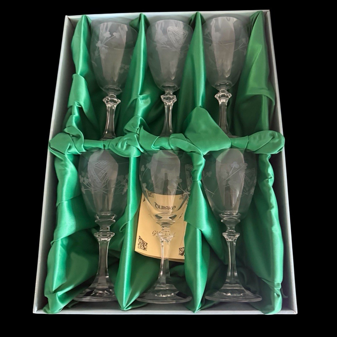 6 VTG Duiske Irish hand-cut crystal Goblets With Original Green Lined Box 6 VTG Duiske Irish hand-cut crystal Goblets With Original Green Lined Box