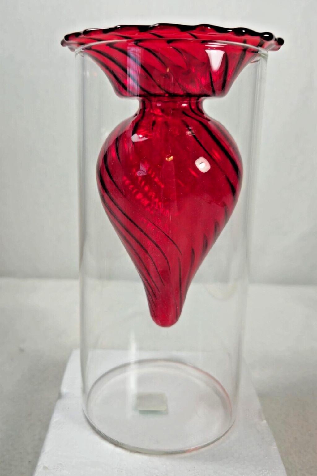PartyLite Holiday Cheer Red Reed Diffuser and Tealight Holder Brand New in Box
