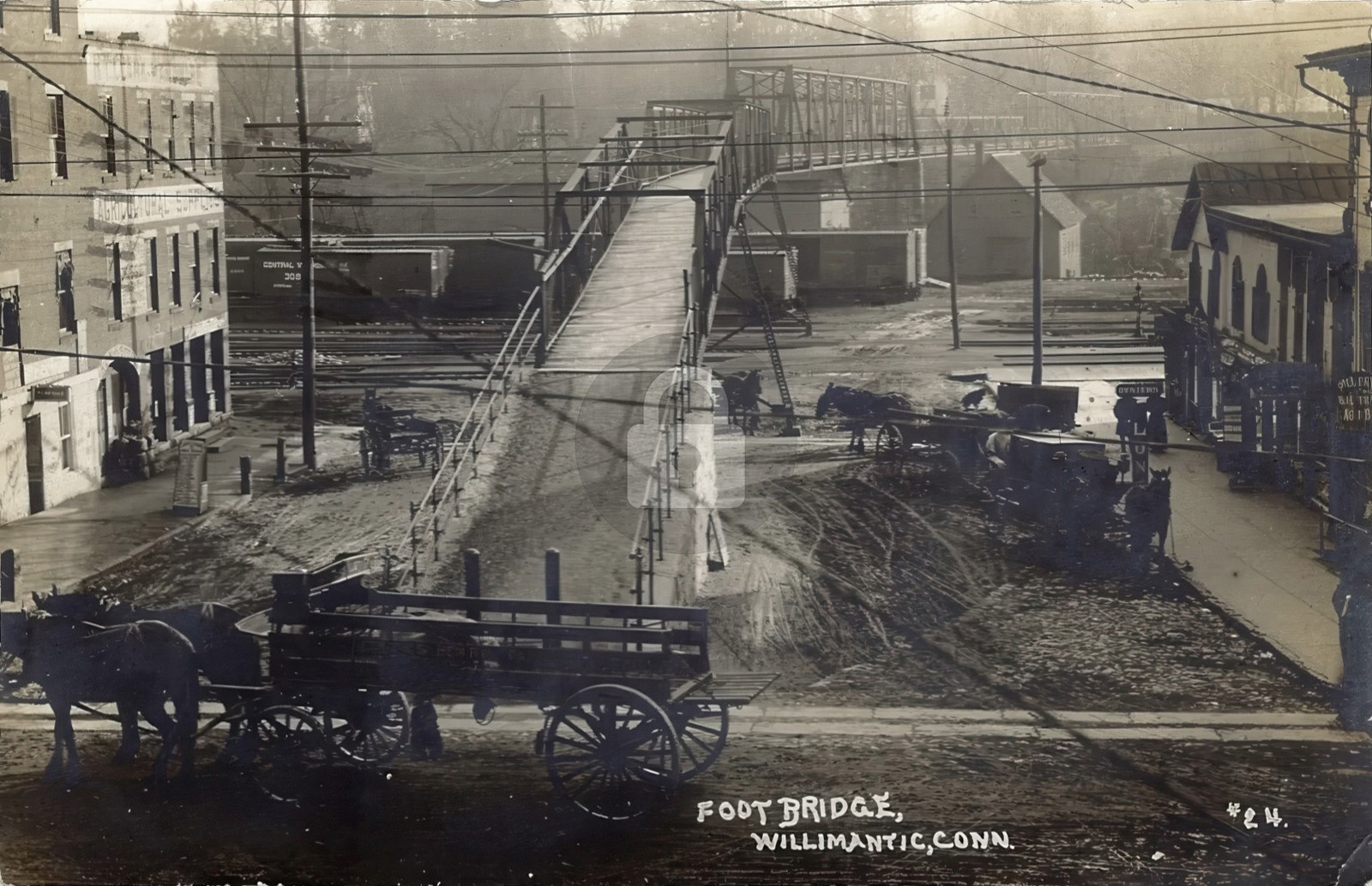 Willimantic CT Connecticut Footbridge w/ Rail Yard In Back RPPC Postcard COPY Willimantic CT Connecticut Footbridge w/ Rail Yard In Back RPPC Postcard COPY
