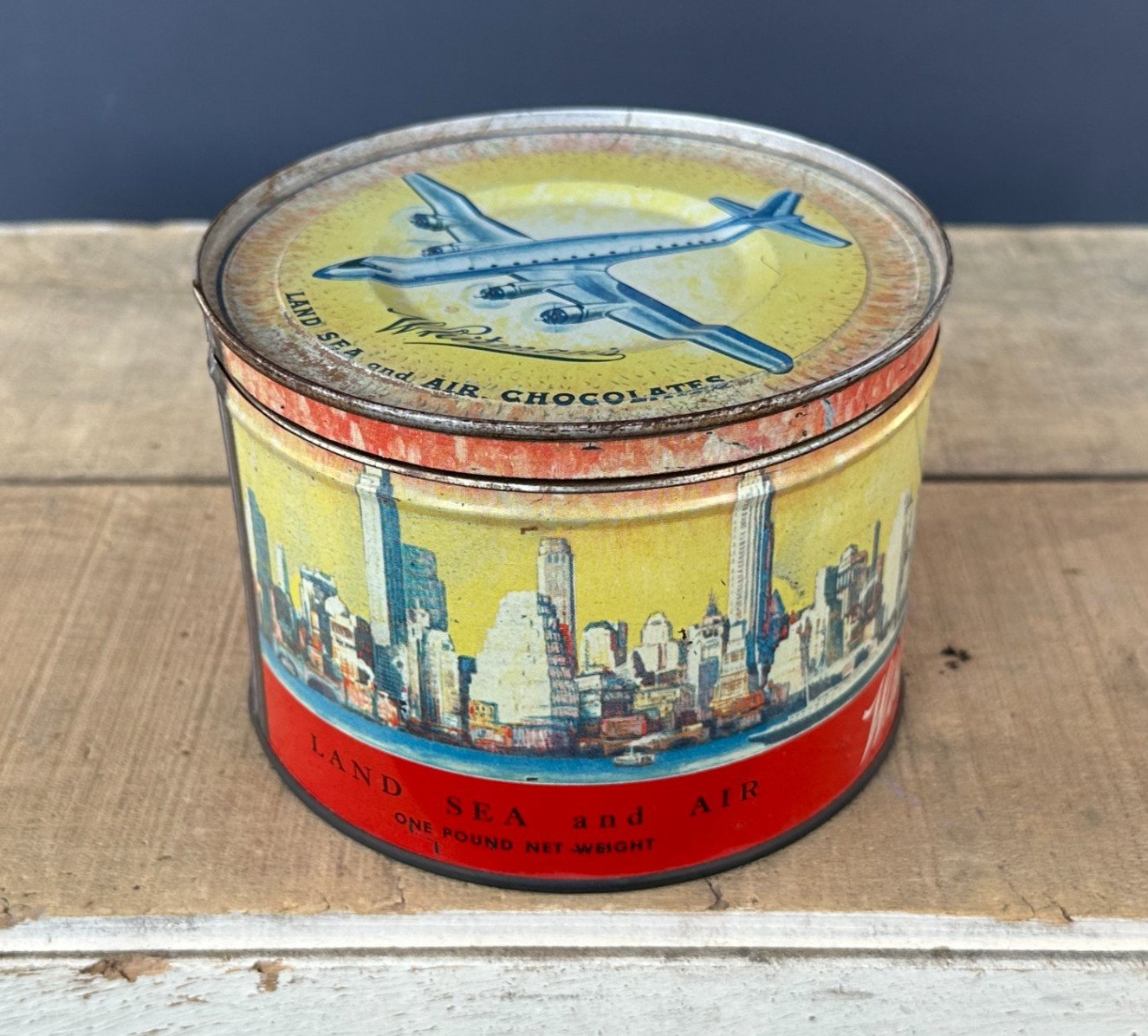 Vintage 1940s WHITMAN'S LAND SEA & AIR CHOCOLATES Advertising Tin w/AIRPLANE LID