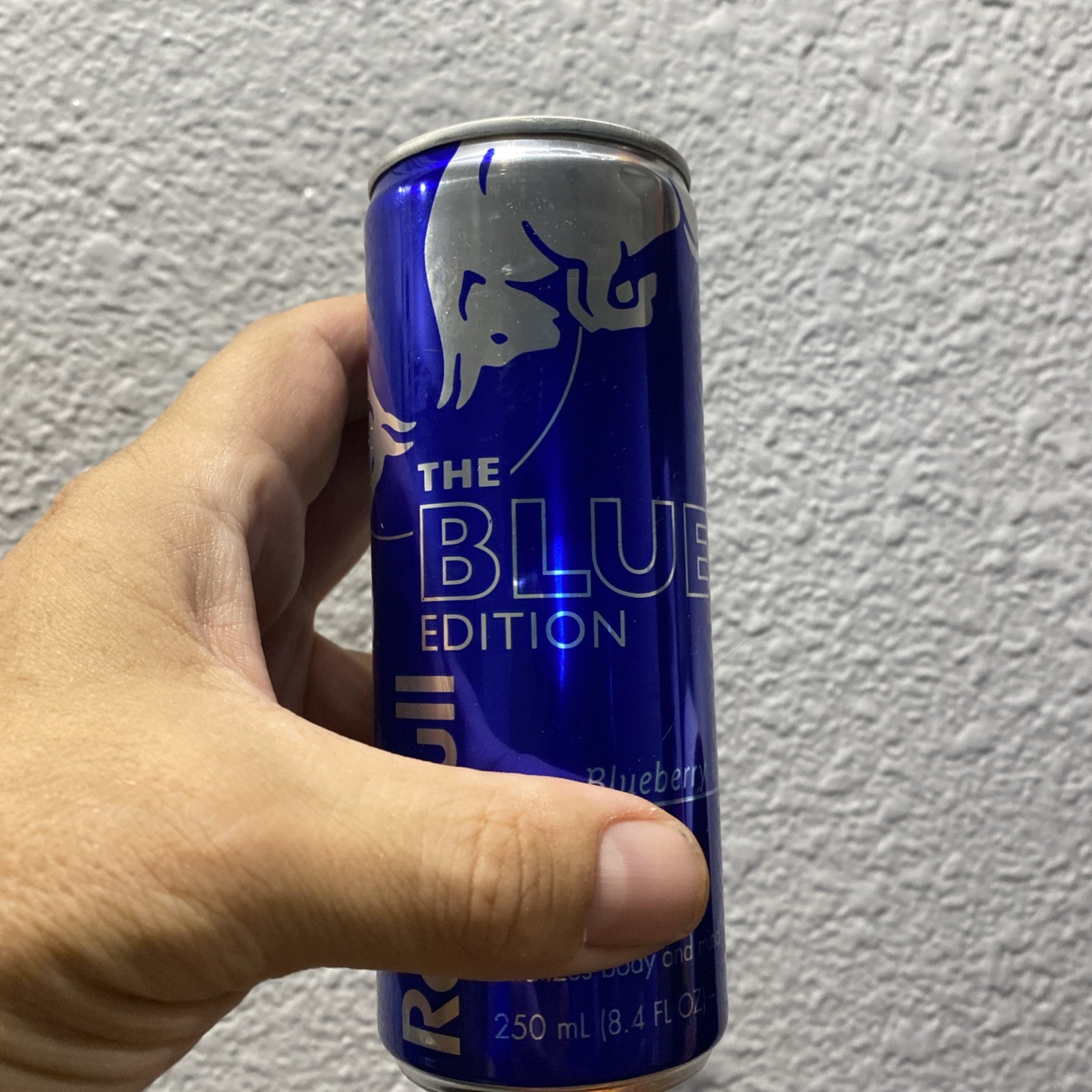 SIX (6) Red Bull Blueberry Discontinued Energy Drink 8.4 Oz Cans BEST PRICE 🔥 SIX (6) Red Bull Blueberry Discontinued Energy Drink 8.4 Oz Cans BEST PRICE 🔥