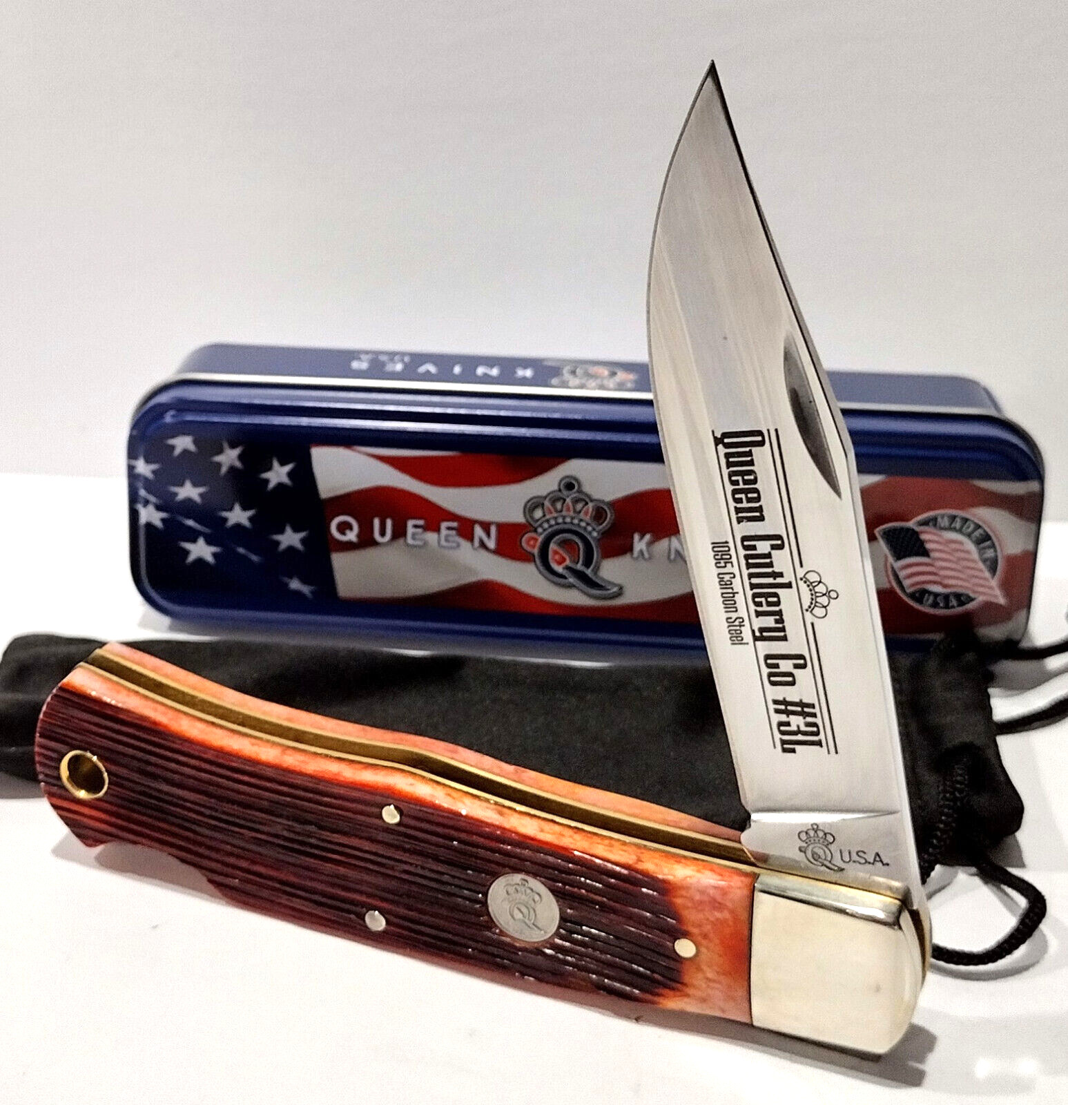 Queen USA Amber Winterbottom Jigged Bone Lockback Folding Pocket Knife QAWB106L