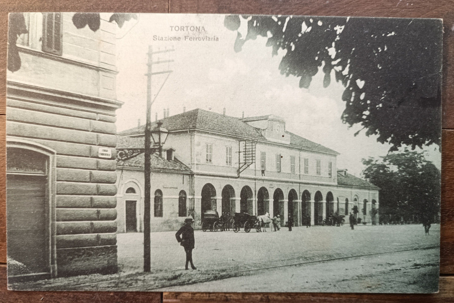1919 Tortona in Station with Carretti-81974