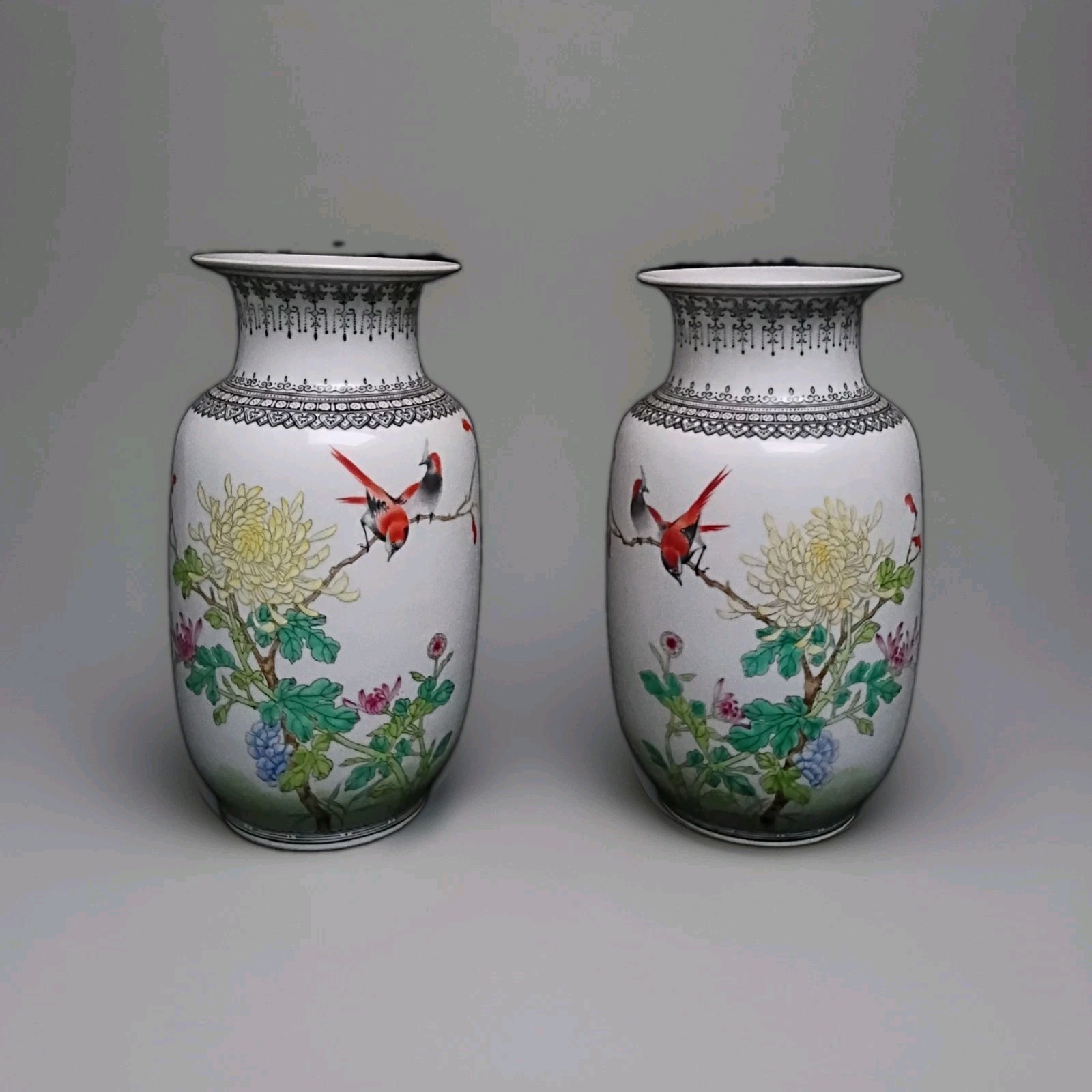 Chinese Jingdezhen Zhi matched Pair Porcelain Vases Famille Verte 9 Chinese Jingdezhen Zhi matched Pair Porcelain Vases Famille Verte 9
