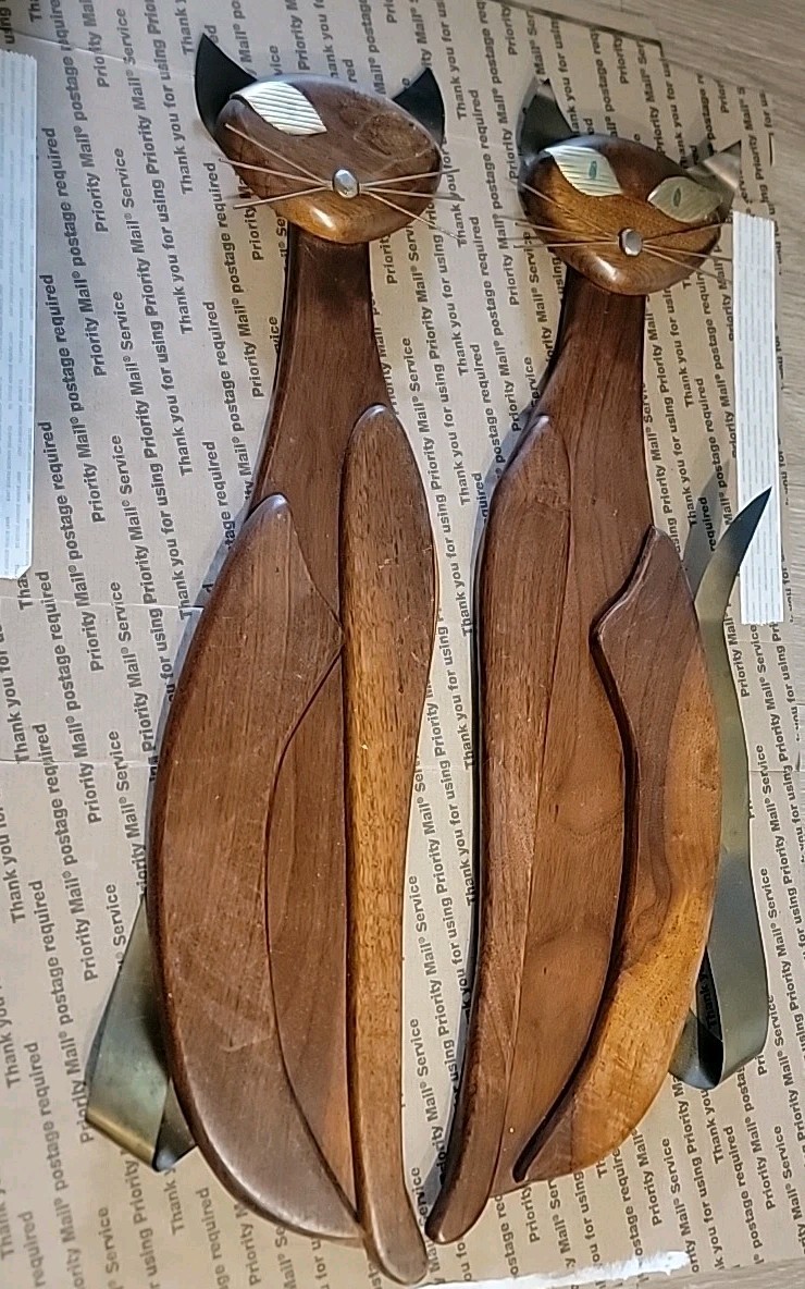 Vintage MCM Pair Siamese Cats 1960's Mid Century Wall Art Brass Copper Teak Vintage MCM Pair Siamese Cats 1960's Mid Century Wall Art Brass Copper Teak
