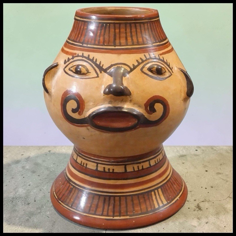 Vintage Pre-Columbian Style Costa Rica Nicoya Pataky Polychrome Effigy Vessel Vintage Pre-Columbian Style Costa Rica Nicoya Pataky Polychrome Effigy Vessel