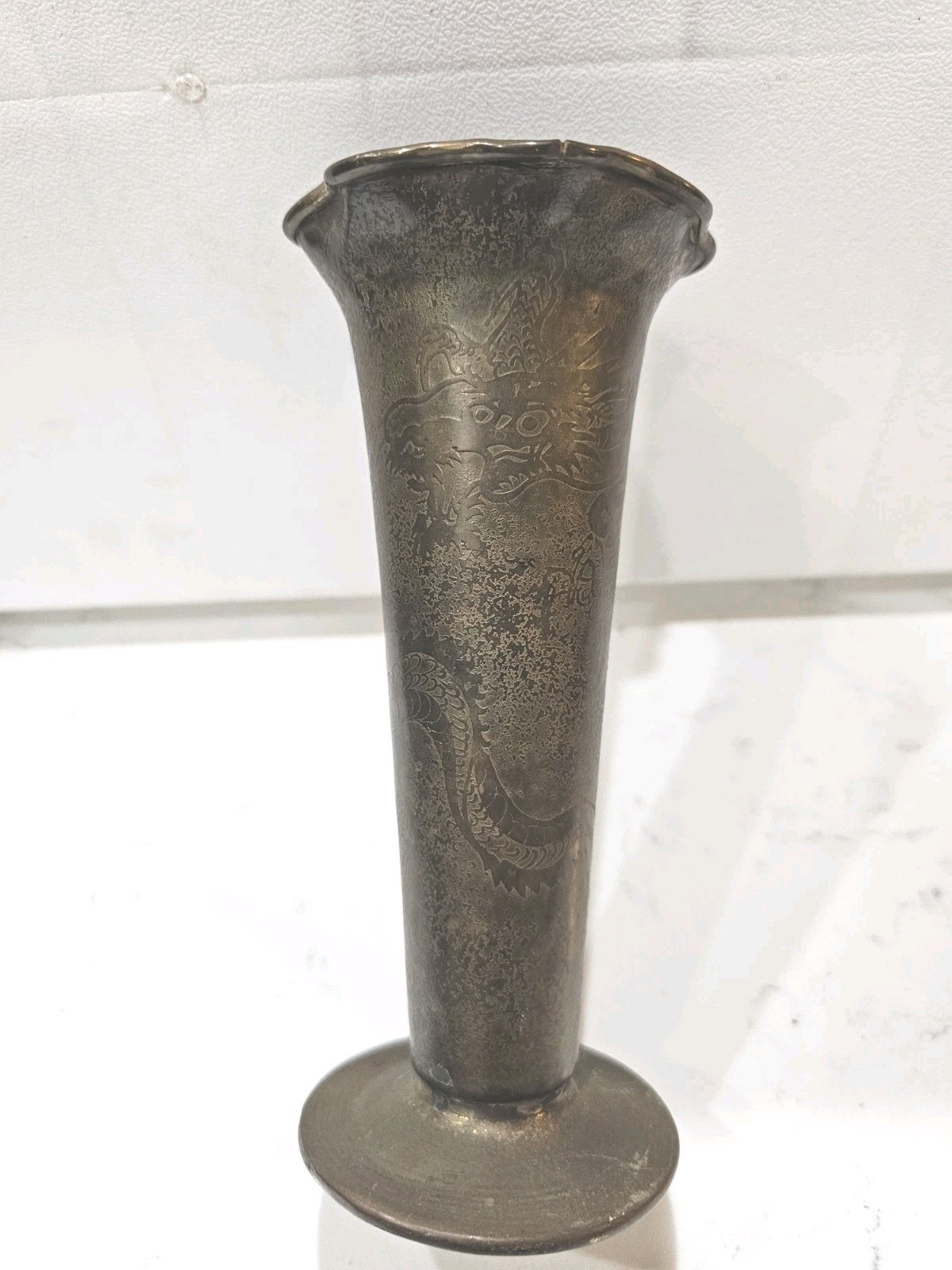 WWI Trench Art Brass Case Vase Repousse Dragon Design 1914 Weighted - L@@@k WWI Trench Art Brass Case Vase Repousse Dragon Design 1914 Weighted - L@@@k