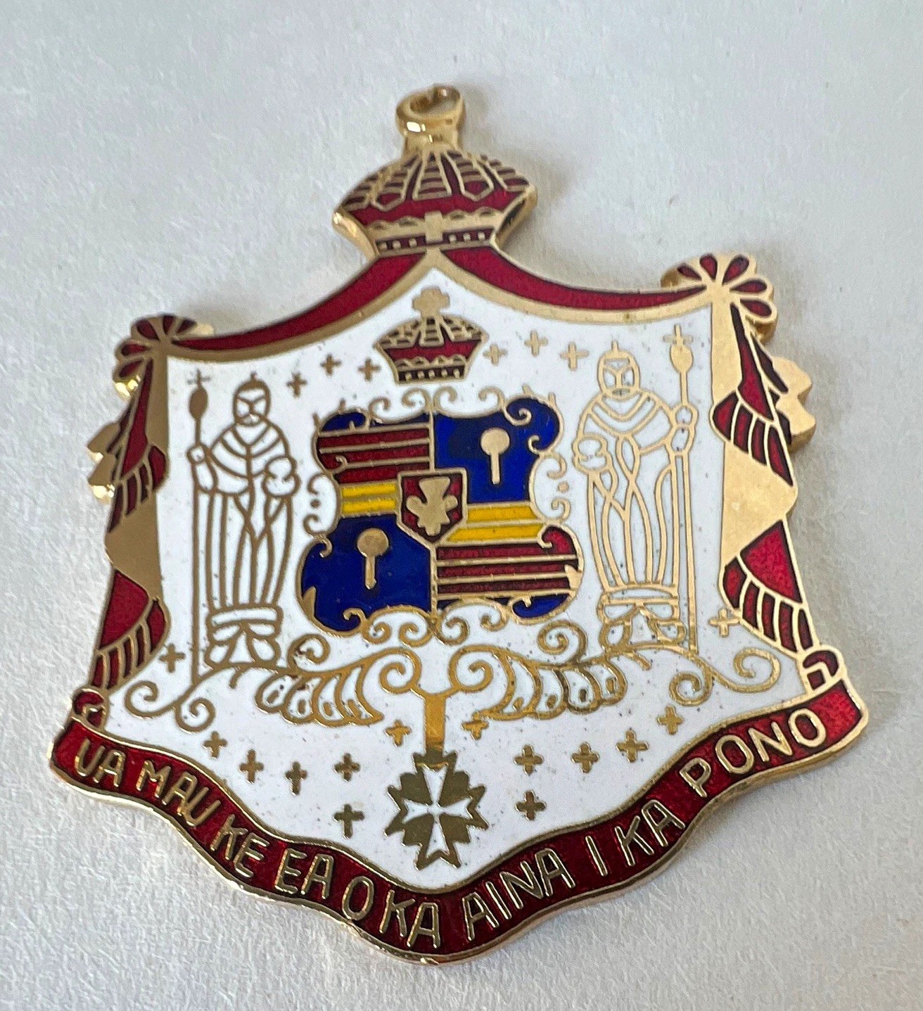 Hawaii State Seal Coat of Arms Enamel Pendant Charm \