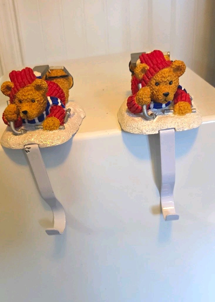 Vintage 1998 Santa's Best Cubby Bears Stocking Holders Sledding Set of 2