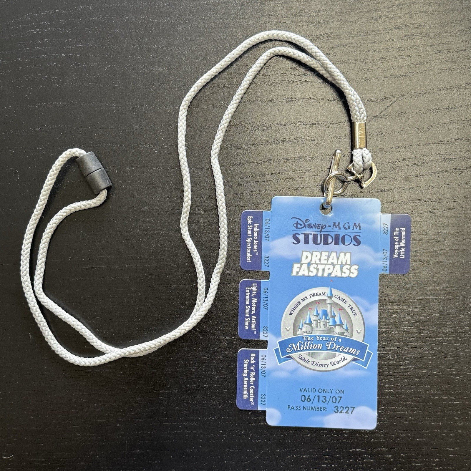 Disney MGM Studios 2007 Year of a Million Dreams Dream Fastpass With Lanyard Disney MGM Studios 2007 Year of a Million Dreams Dream Fastpass With Lanyard