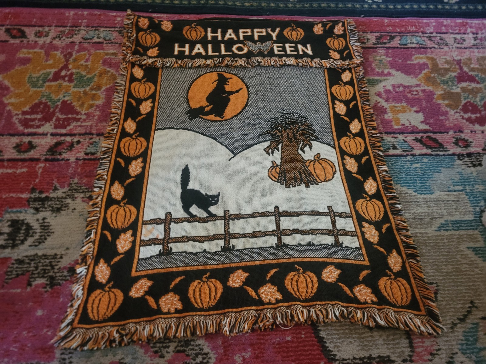 Vintage 90s Happy Halloween tapestry wall art woven pumpkins leaf blanket 22x30\