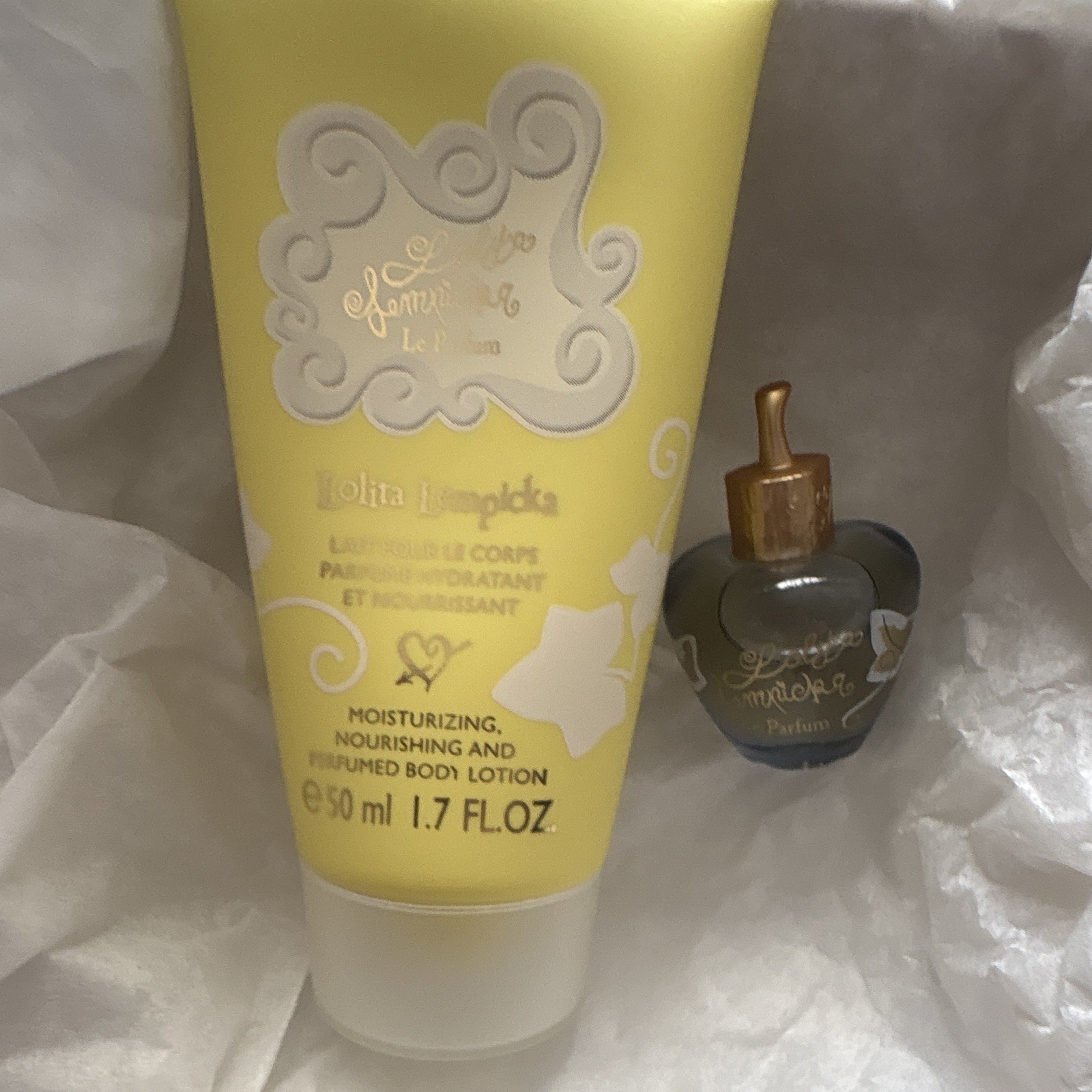 Lolita Lempicka Perfumed Body Lotion w/ 5 mL, mini Dabber glass Gift Set Lolita Lempicka Perfumed Body Lotion w/ 5 mL, mini Dabber glass Gift Set