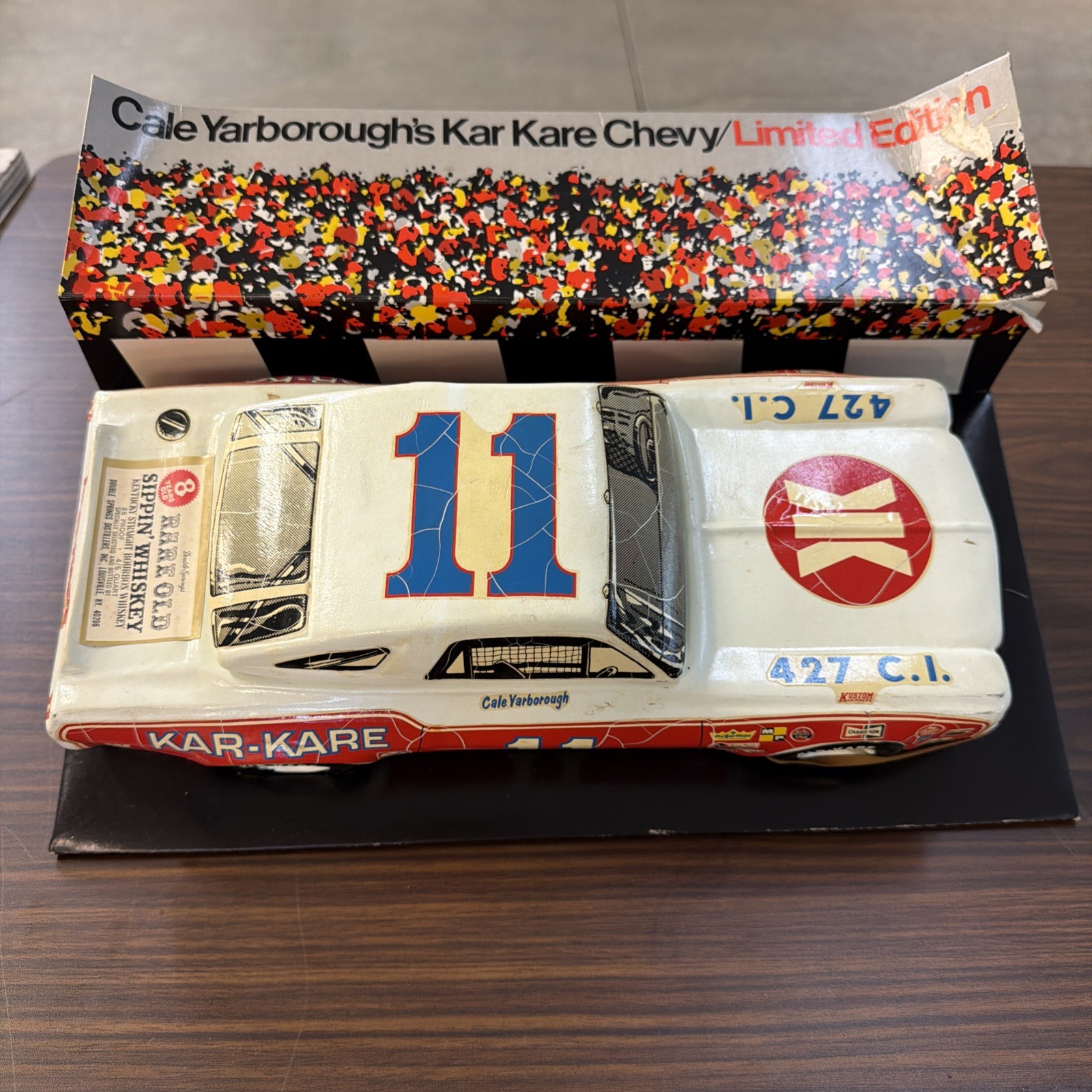 1973 CALE YARBOROUGH #11 KAR-KARE NASCAR DECANTER RACE CAR VINTAGE Laguna