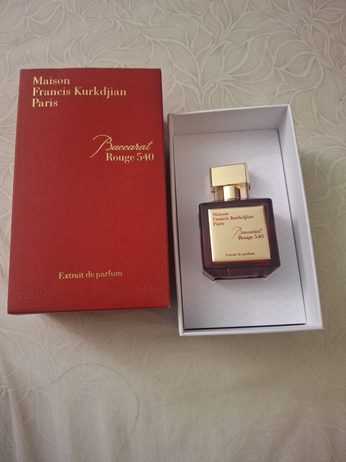 Baccarat Rouge 540 Extrait 2.4oz 70ml 1x Sprayed, Great Quality, Unisex Perfume Baccarat Rouge 540 Extrait 2.4oz 70ml 1x Sprayed, Great Quality, Unisex Perfume