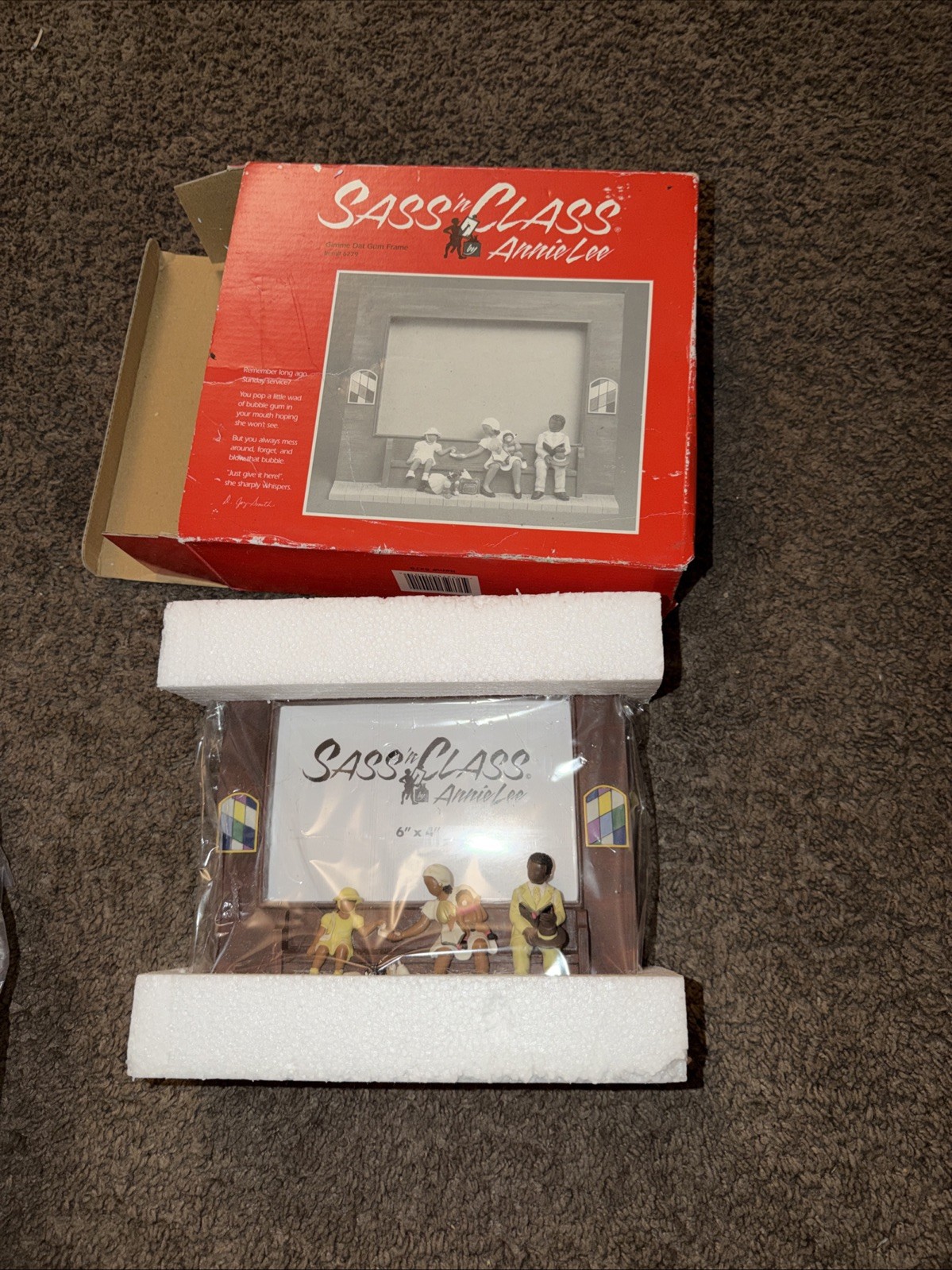 New Annie Lee Sass n Class Gimme Dat Gum Photo Frame Figurine 6279 Church Pew