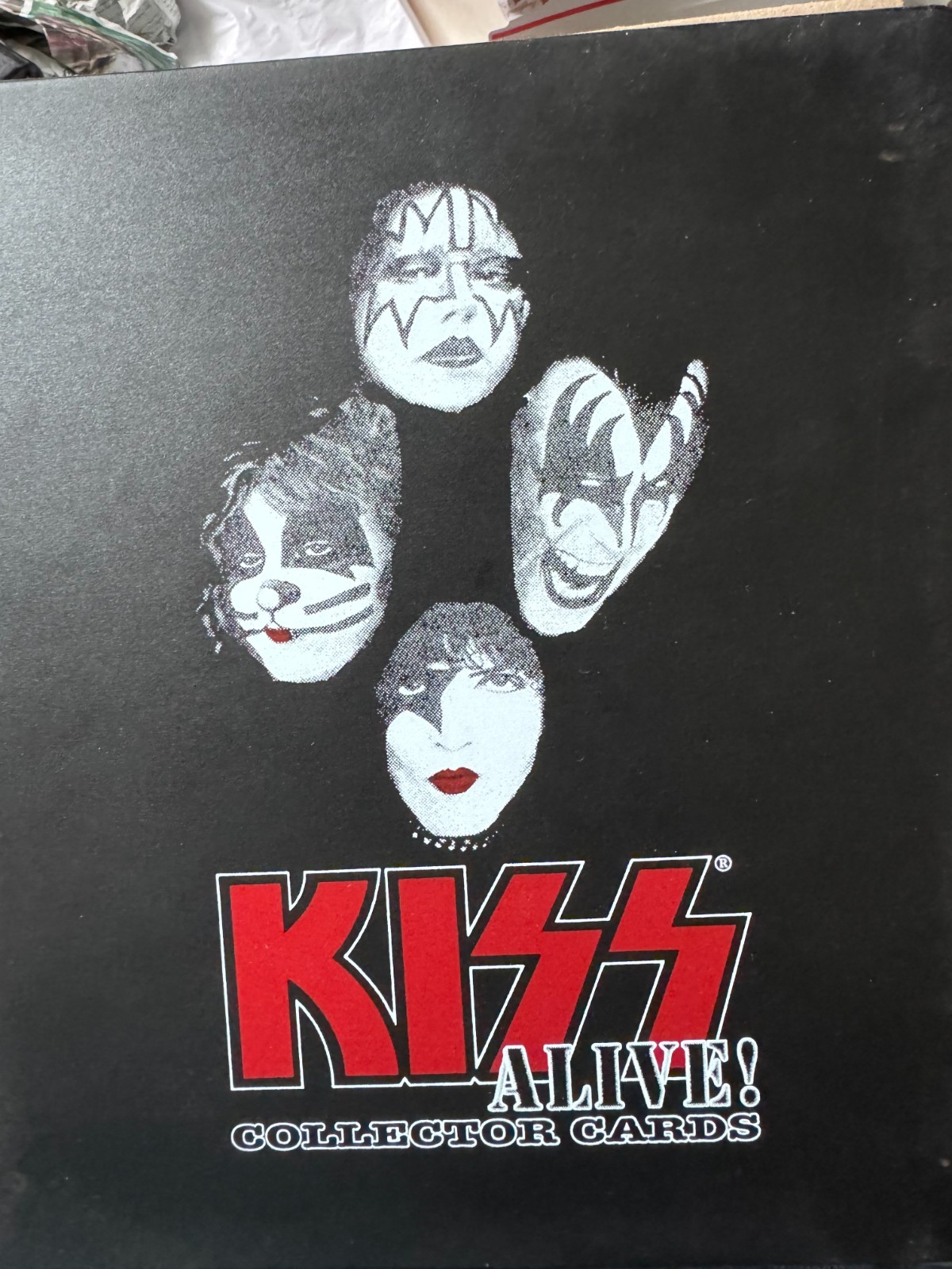 2001 NECA  KISS Alive  Base Collector Set in 3-Ring cards KISS Alive Binder