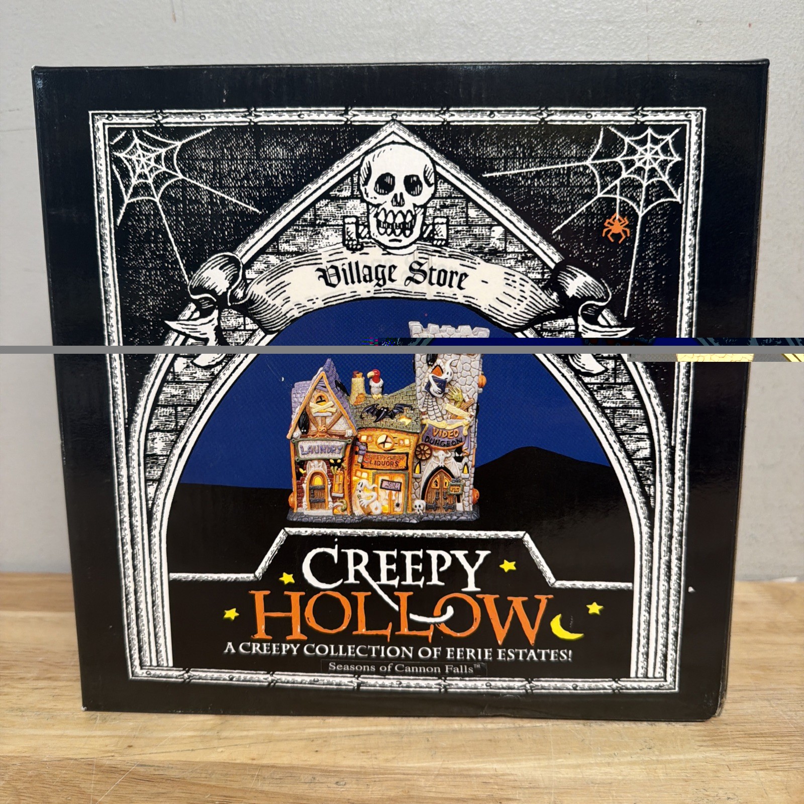 Midwest Creepy Hollow Halloween Village Store Laundry Liquor Video Dungeon NEW