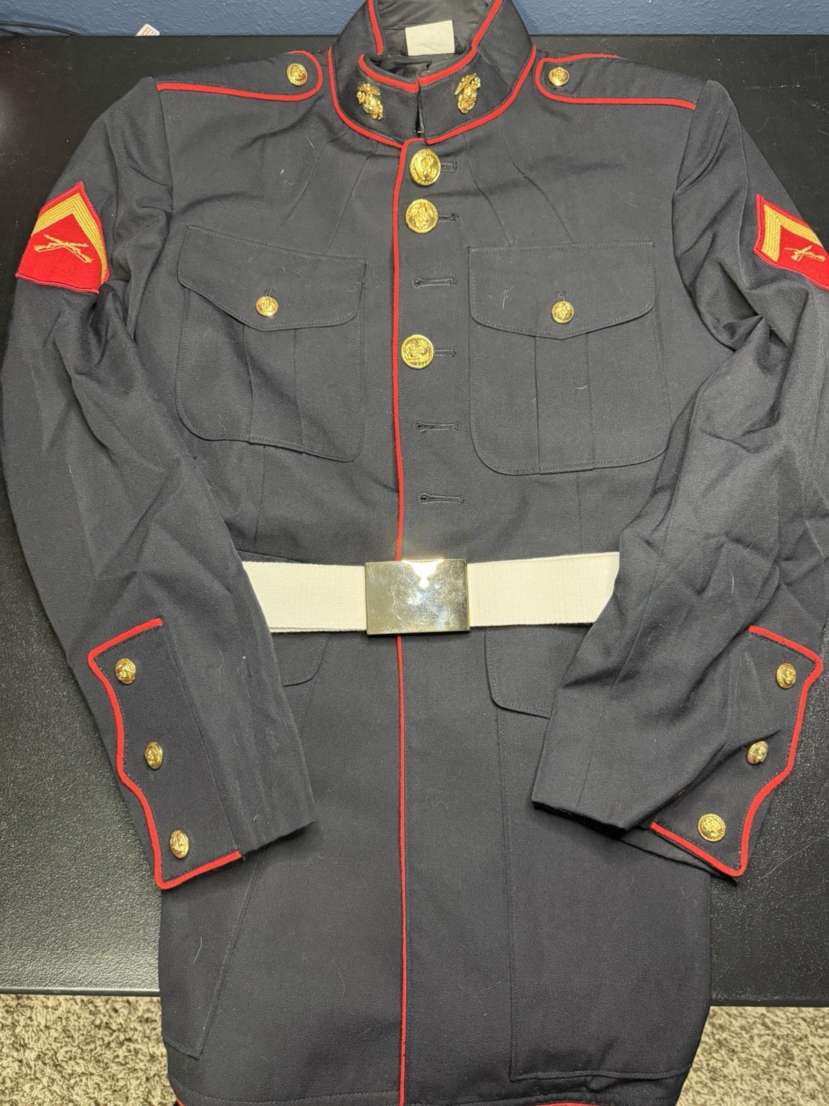 Vintage 1996 USMC Marine Corps Dress Blue Coat 43R Lance Corporal Belt