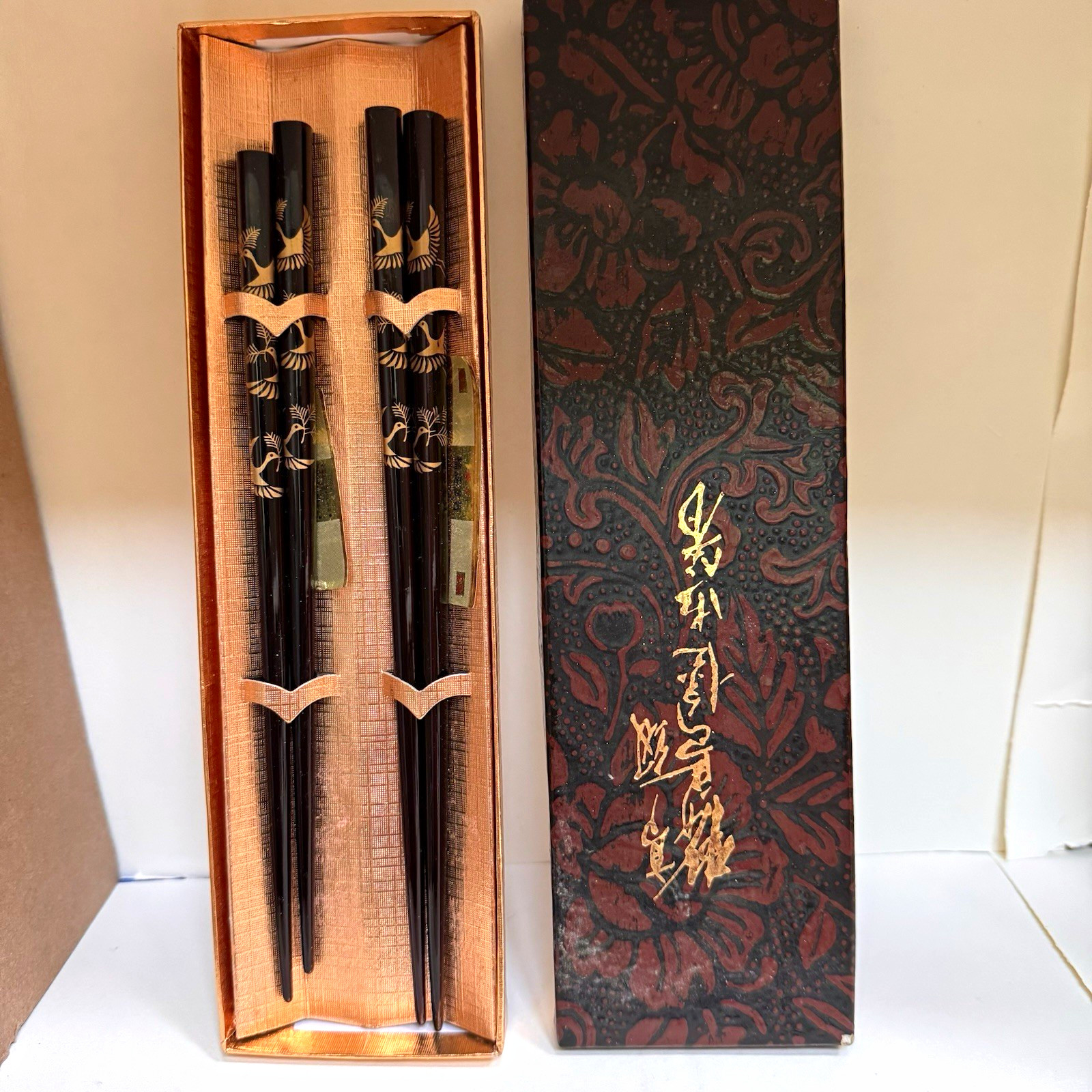 Vintage Wajima-Nuri Japanese Lacquer Chopsticks Set Gold Crane Maki-e Urushi NIB Vintage Wajima-Nuri Japanese Lacquer Chopsticks Set Gold Crane Maki-e Urushi NIB