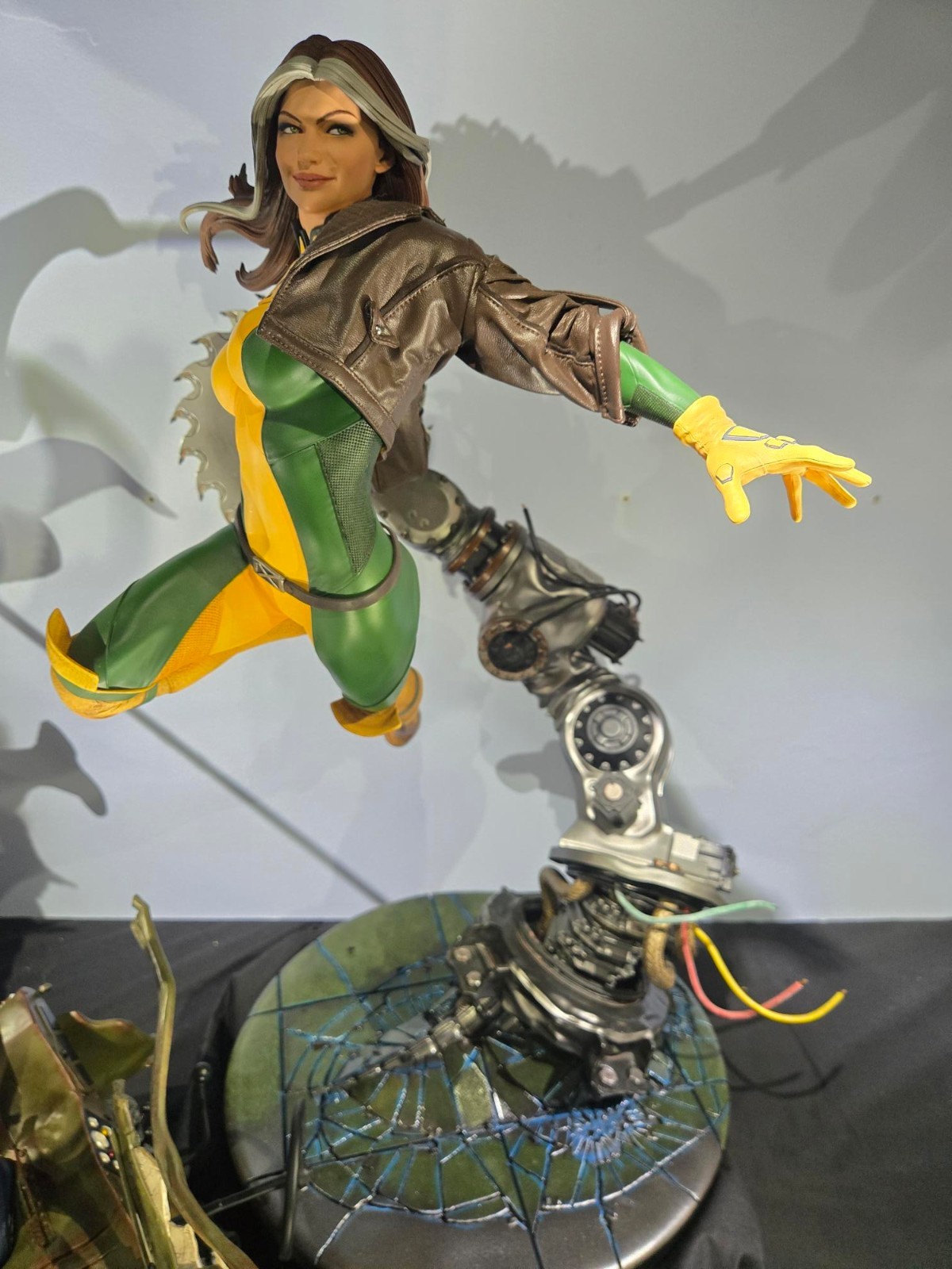 Sideshow Rogue Maquette / Premium Format - Collectors Edition - Marvel Sample