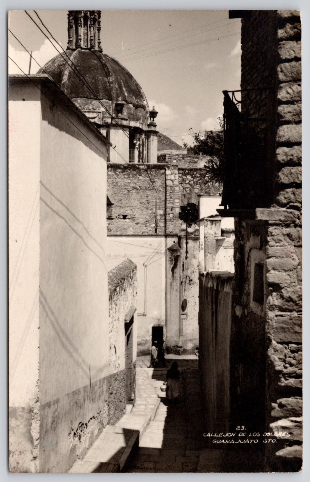 Guanajuato Mexico Callejon de los Pericos RPPC Postcard c1950s