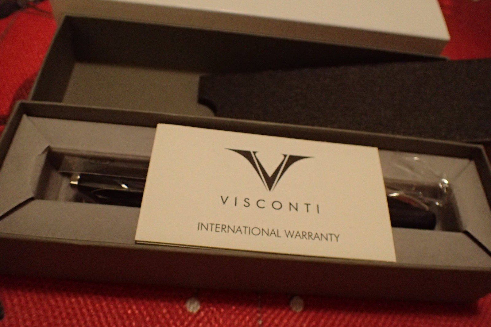 Visconti Michelangelo Dark Blue Medium Nib Fountain Pen Brand New
