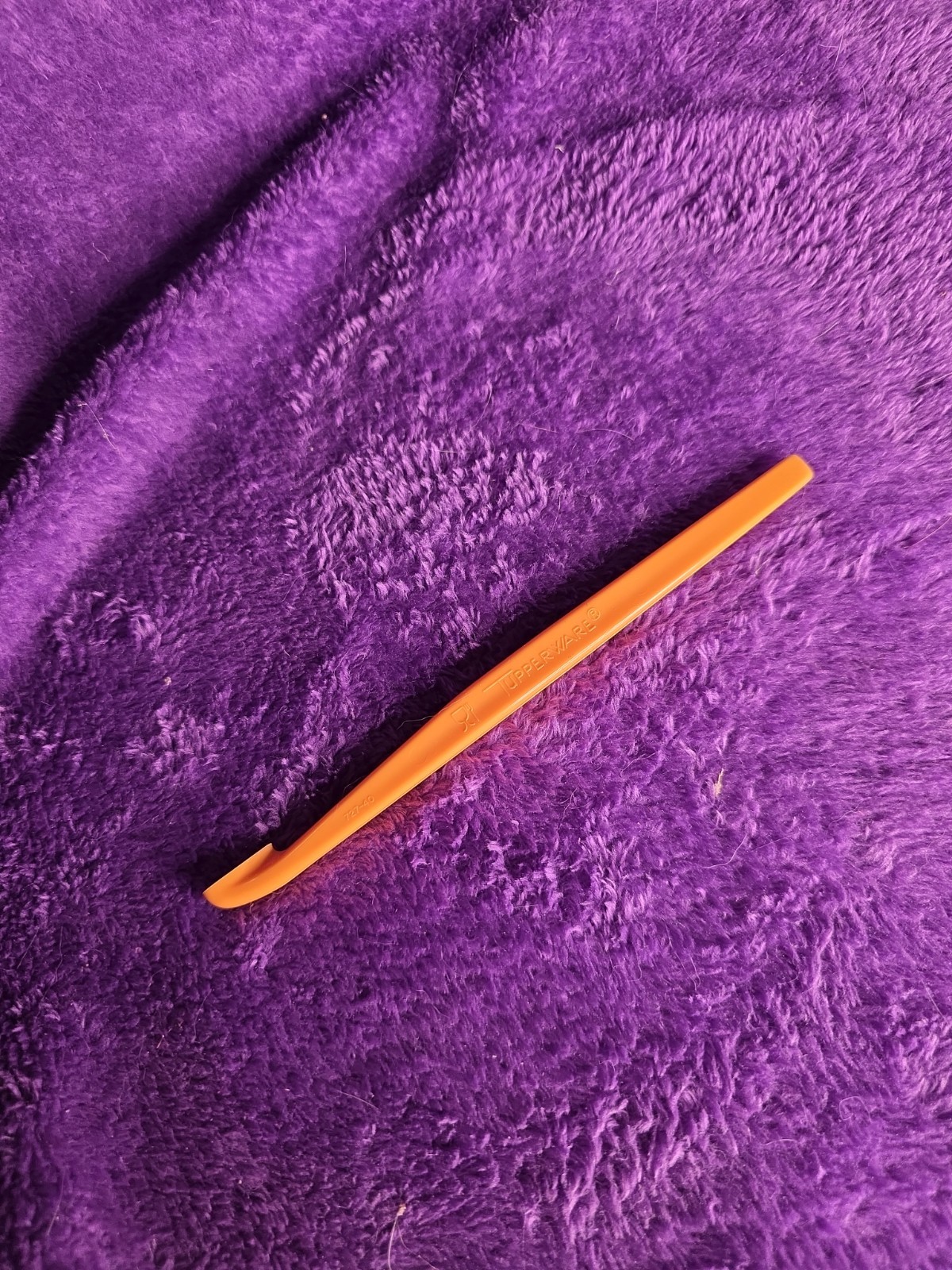 Vintage Tupperware #727 Orange/Grapefruit Peeler Handy Peeler