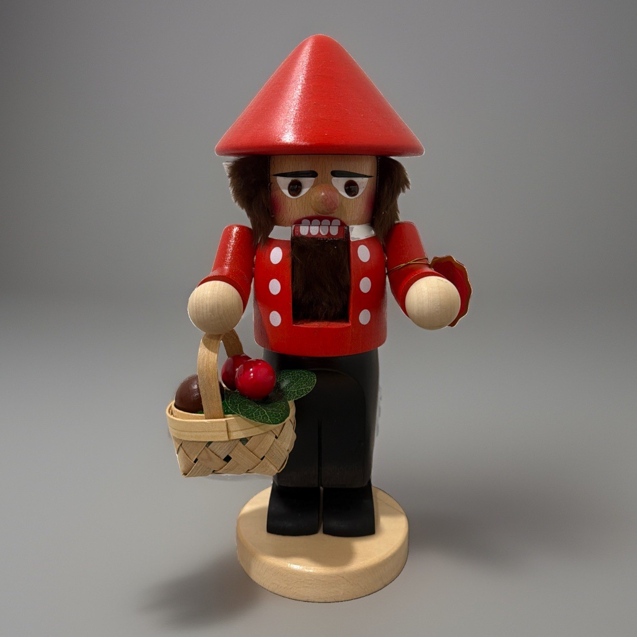 Steinbach Cherry Plum Picker Chubby Size Nutcracker Handmade Germany Rare Steinbach Cherry Plum Picker Chubby Size Nutcracker Handmade Germany Rare
