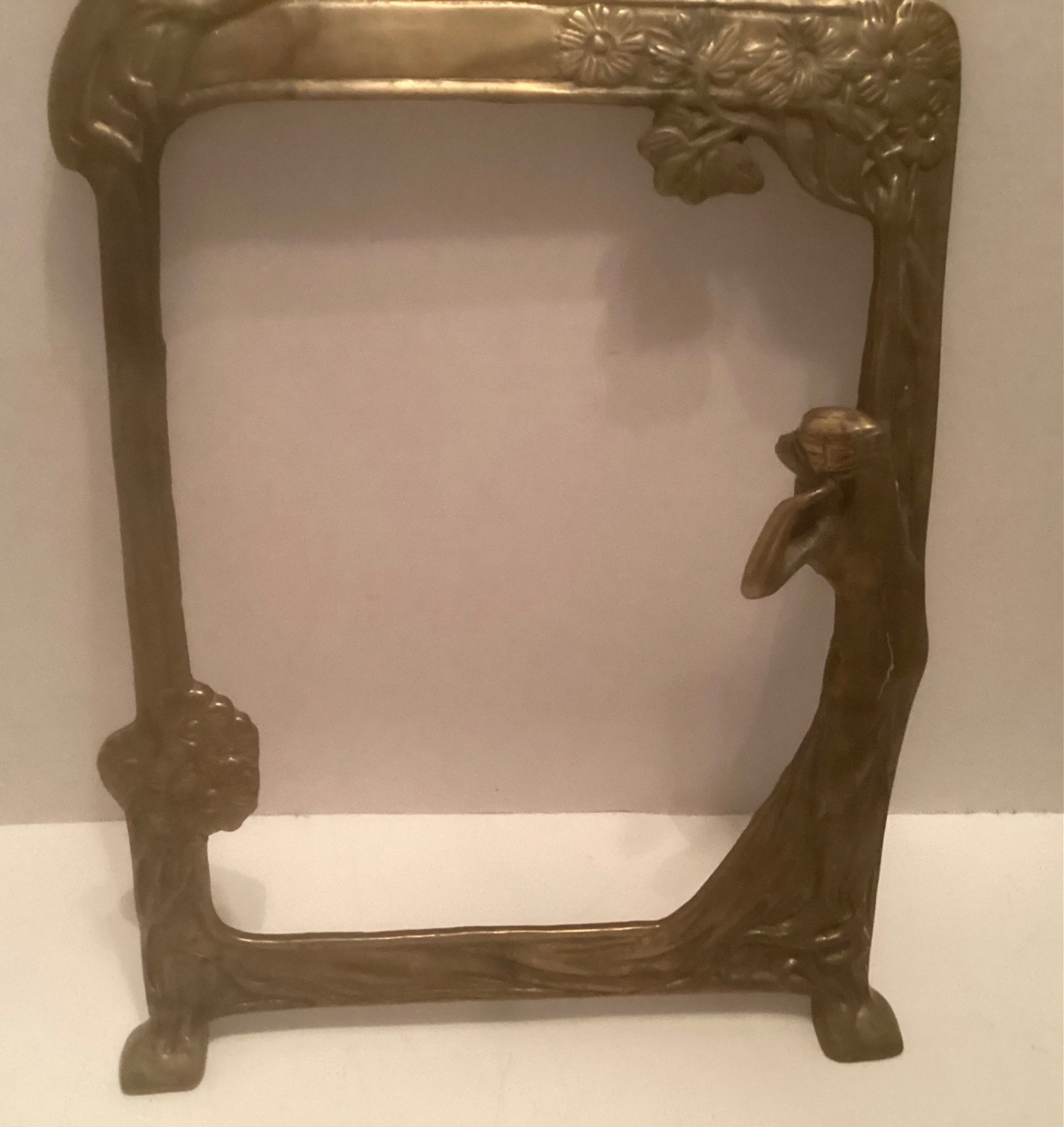 Vtg. Brass Frame Art Nouveau \ Vtg. Brass Frame Art Nouveau \