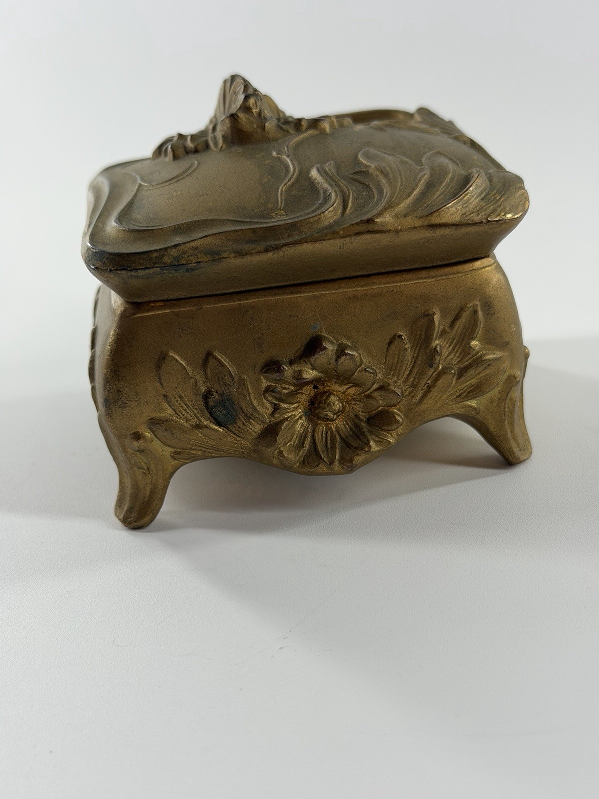 Antique Art Nouveau Jewelry Casket Gilt Spelter Floral Trinket Box 1175