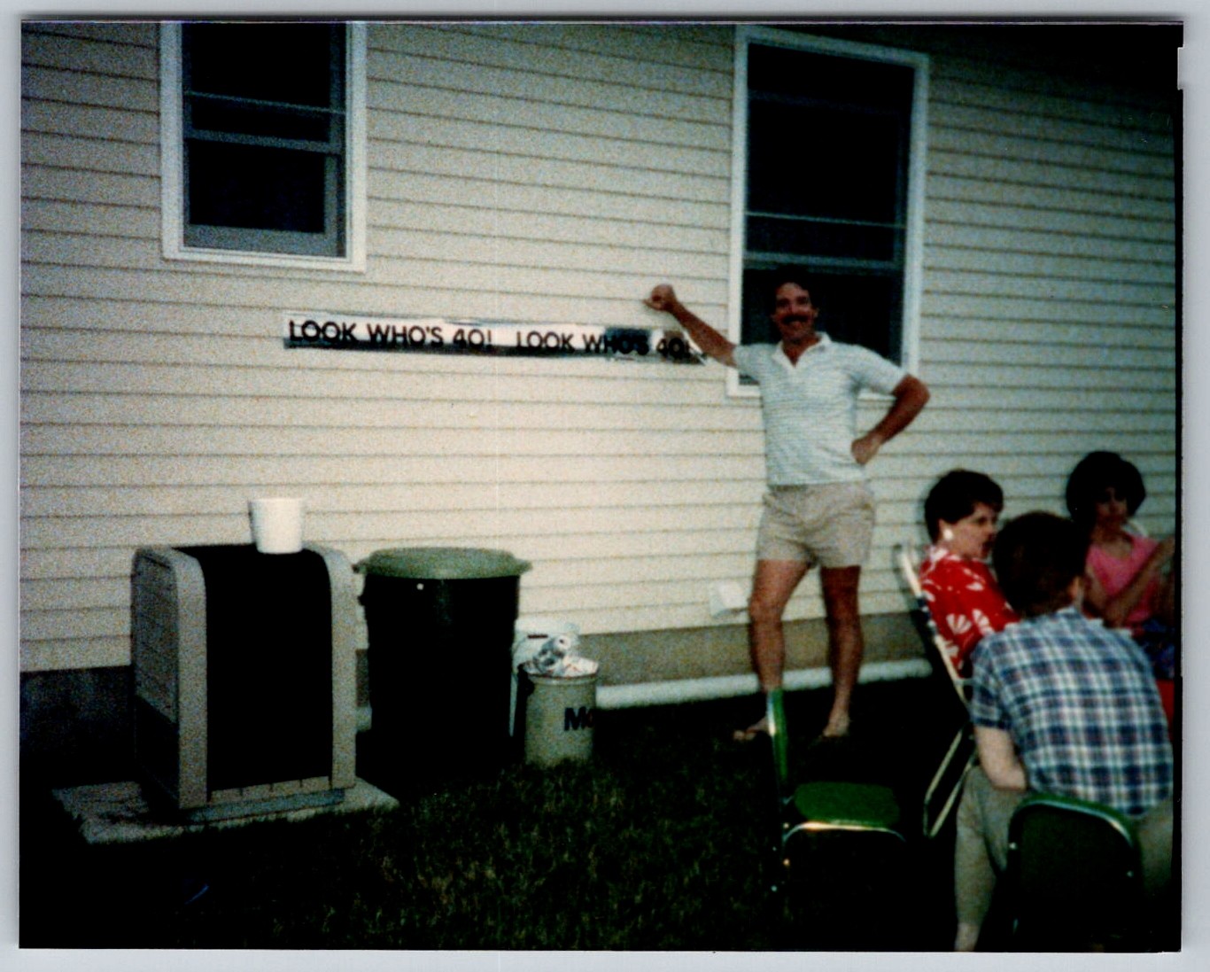 Vtg Color Snapshot Man 40th Birthday Backyard Party Banner 1990 Vtg Color Snapshot Man 40th Birthday Backyard Party Banner 1990