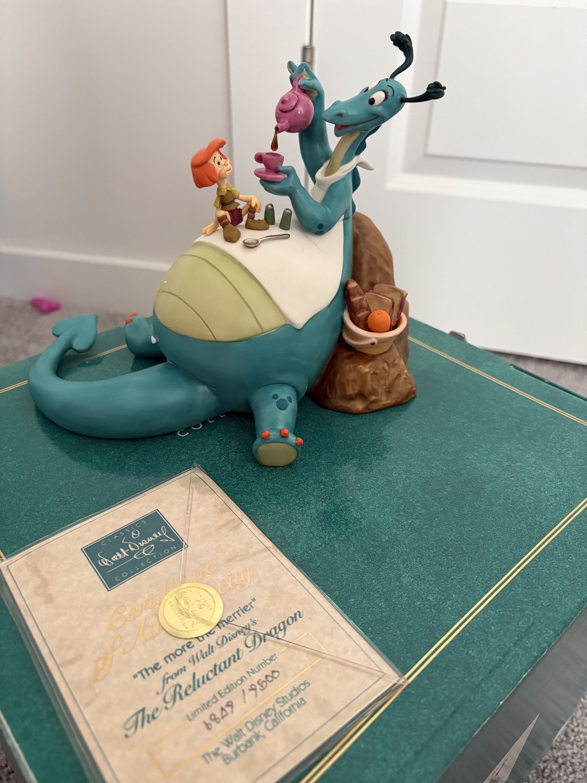 WDCC The Reluctant Dragon & Boy “The More The Merrier” New In Box +COA WDCC The Reluctant Dragon & Boy “The More The Merrier” New In Box +COA