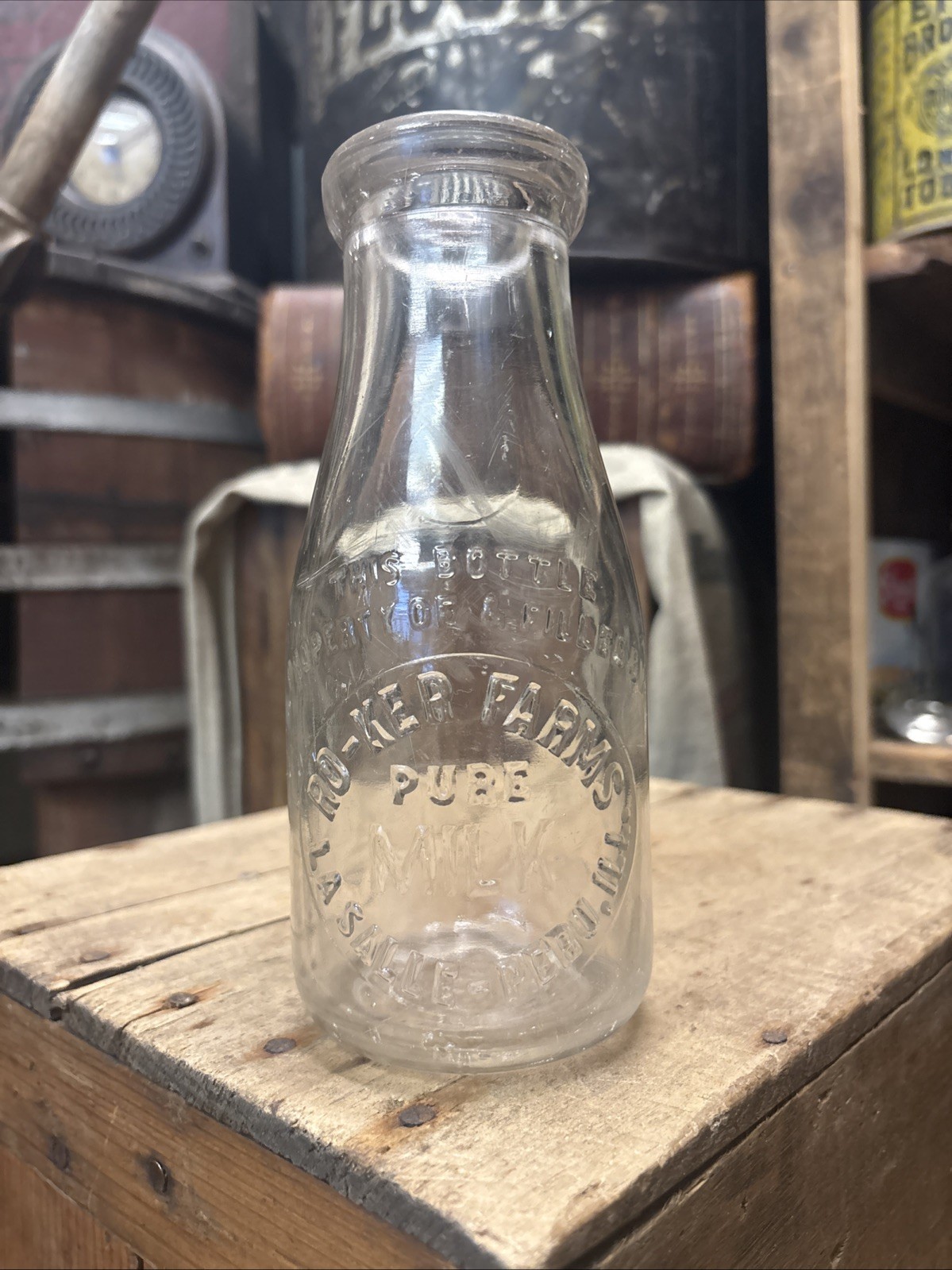 Vintage Pint Milk Bottle Ro-Ker Farms Lasalle Peru Illinois Dairy 1925 Vintage Pint Milk Bottle Ro-Ker Farms Lasalle Peru Illinois Dairy 1925