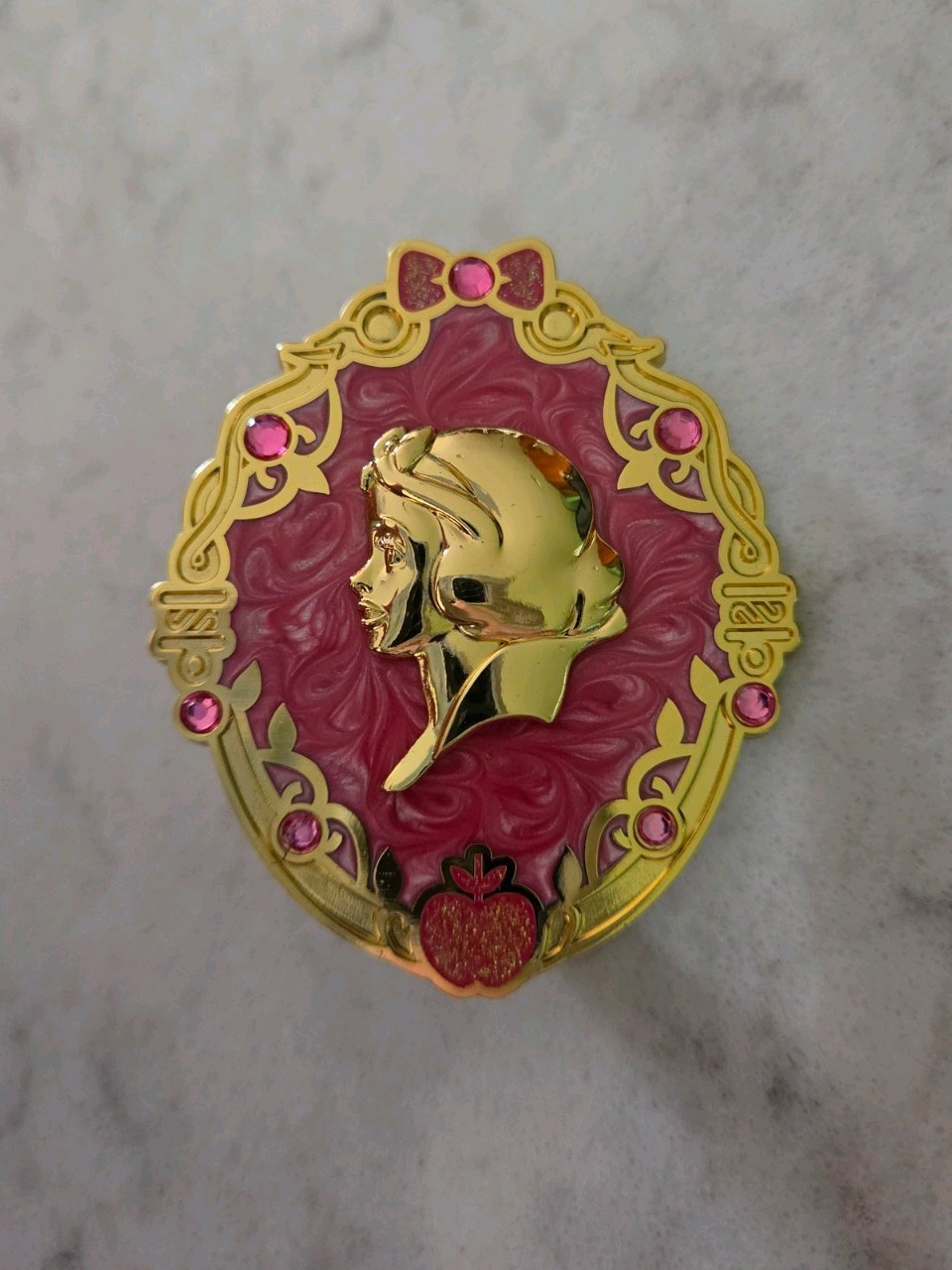 Disney Princess Brooch Series 2 Blind Box Enamel Pin - BoxLunch Exc - Snow White