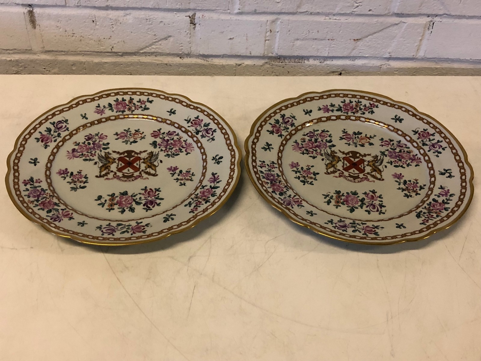 Pair Samson Porcelain Chinese Export Style Plates Shanid a Boo Armorial Crest