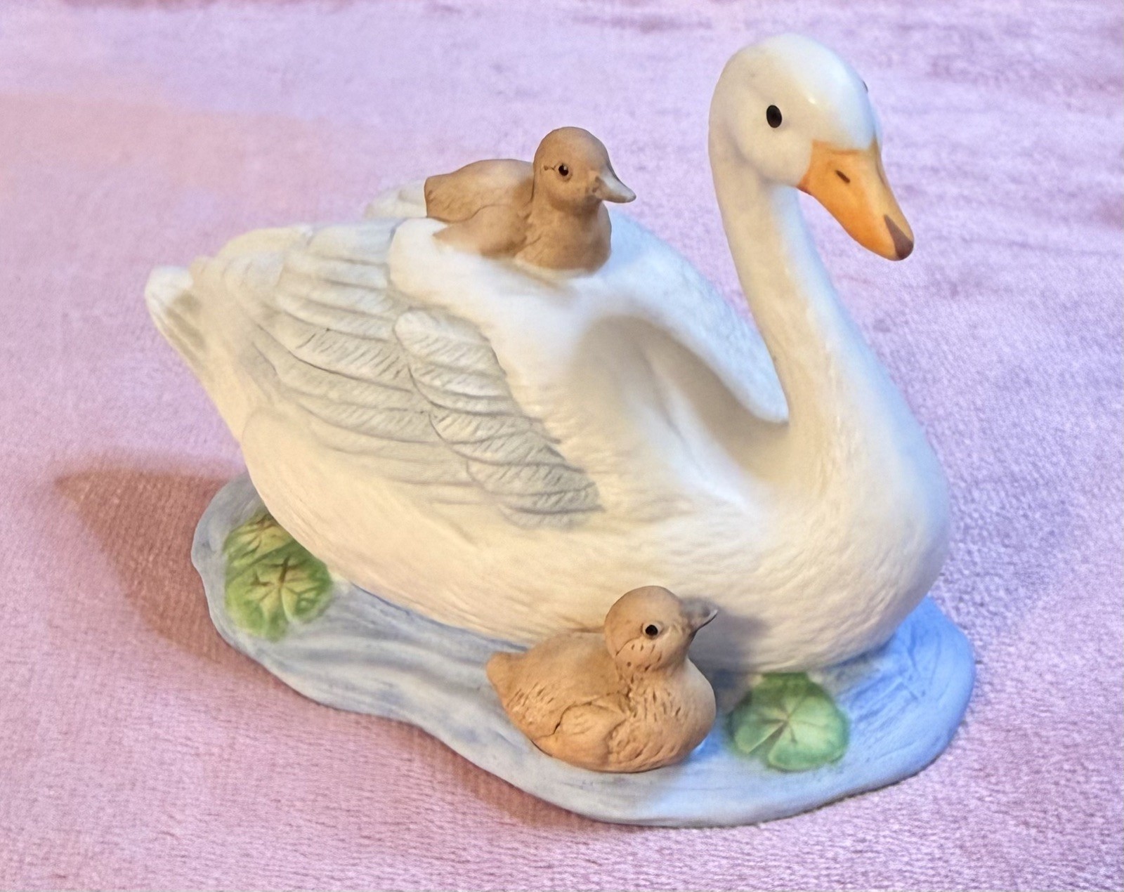Vintage Homeco Swan/Duck Figurine Mother & 2 Babies Made in Taiwan Retro Decor Vintage Homeco Swan/Duck Figurine Mother & 2 Babies Made in Taiwan Retro Decor