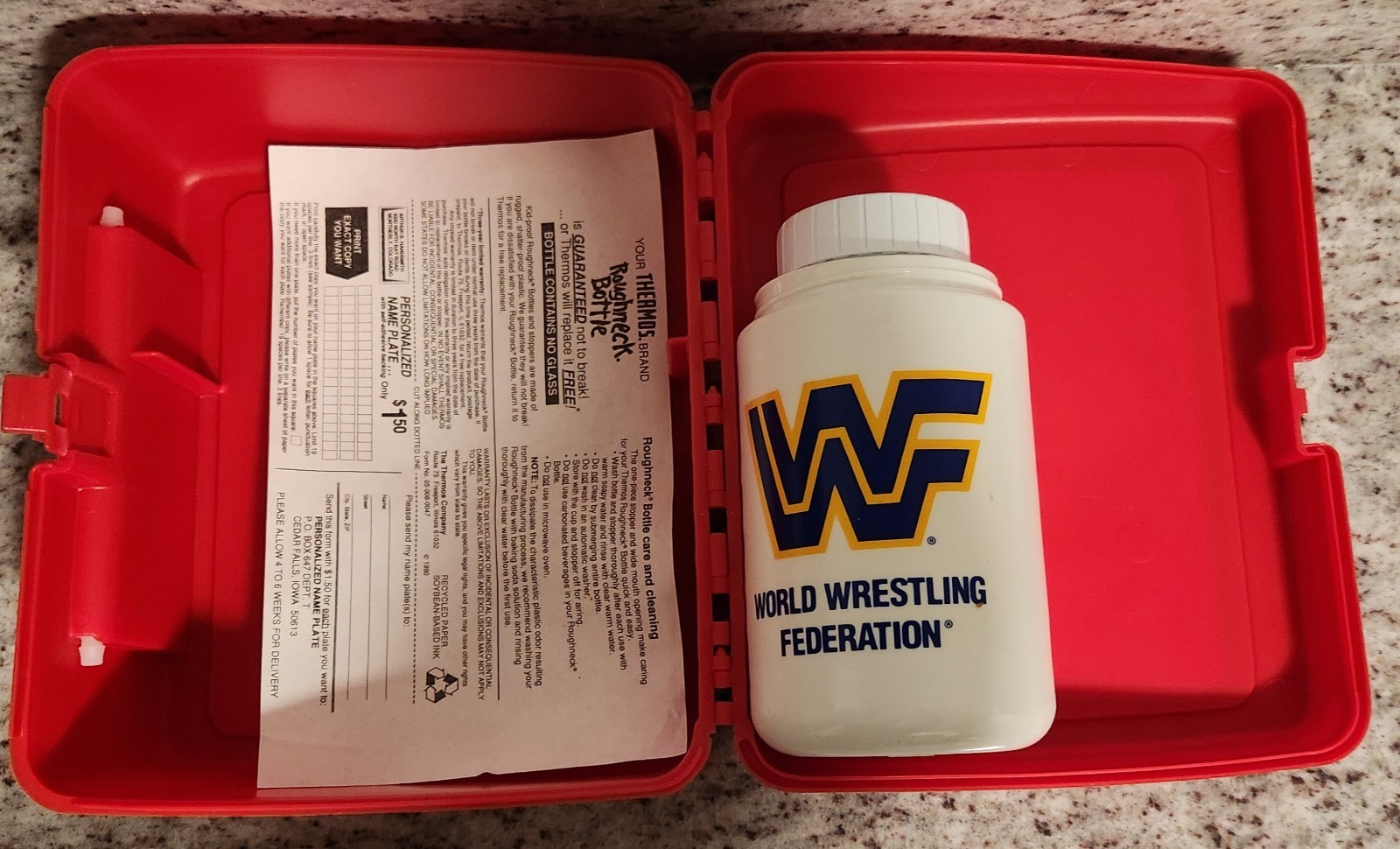 Vintage WWF Superstars 1989 TitanSports Hulk Hogan Red Lunchbox & Thermos WWE Vintage WWF Superstars 1989 TitanSports Hulk Hogan Red Lunchbox & Thermos WWE