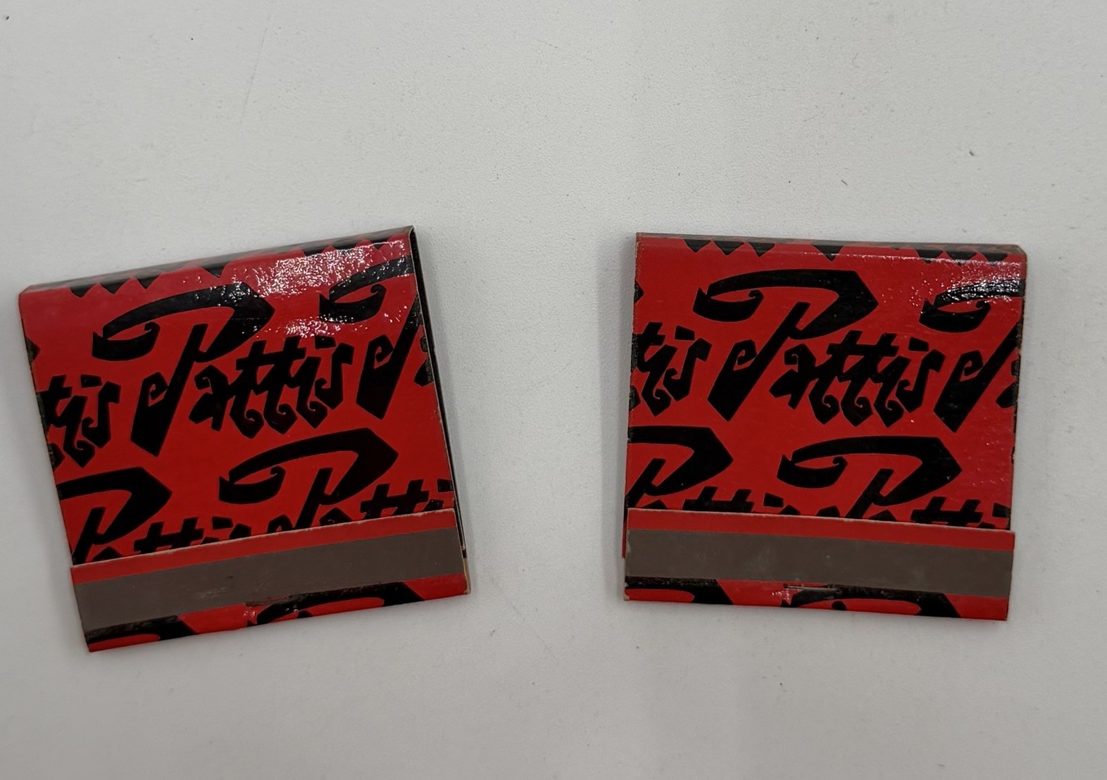 2 VTG Marchbooks Patti’s Houston Restaurant Front Strike Red/black Matches 2 VTG Marchbooks Patti’s Houston Restaurant Front Strike Red/black Matches