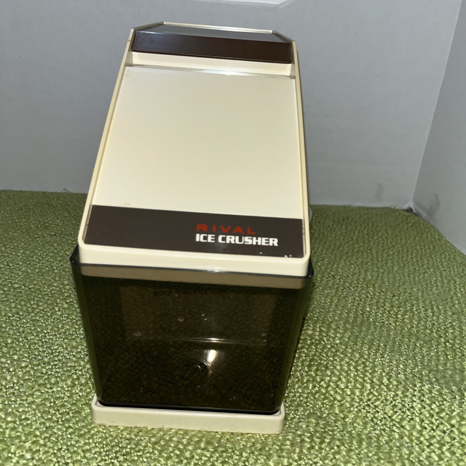 Vintage Rival Ice Crusher Model 840 Removable Ice Cup
